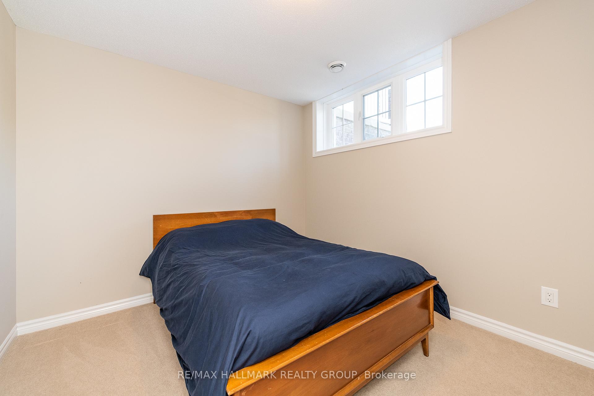 Photo 12 of 226 Kinghaven Crescent, Ottawa, Kanata - Bridlewood — HOMEH