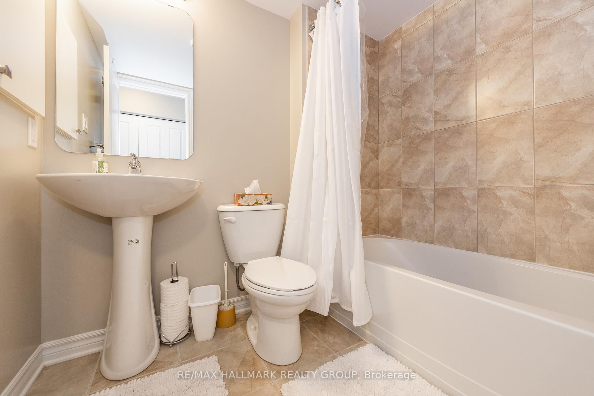 Photo 13 of 226 Kinghaven Crescent, Ottawa, Kanata - Bridlewood — HOMEH