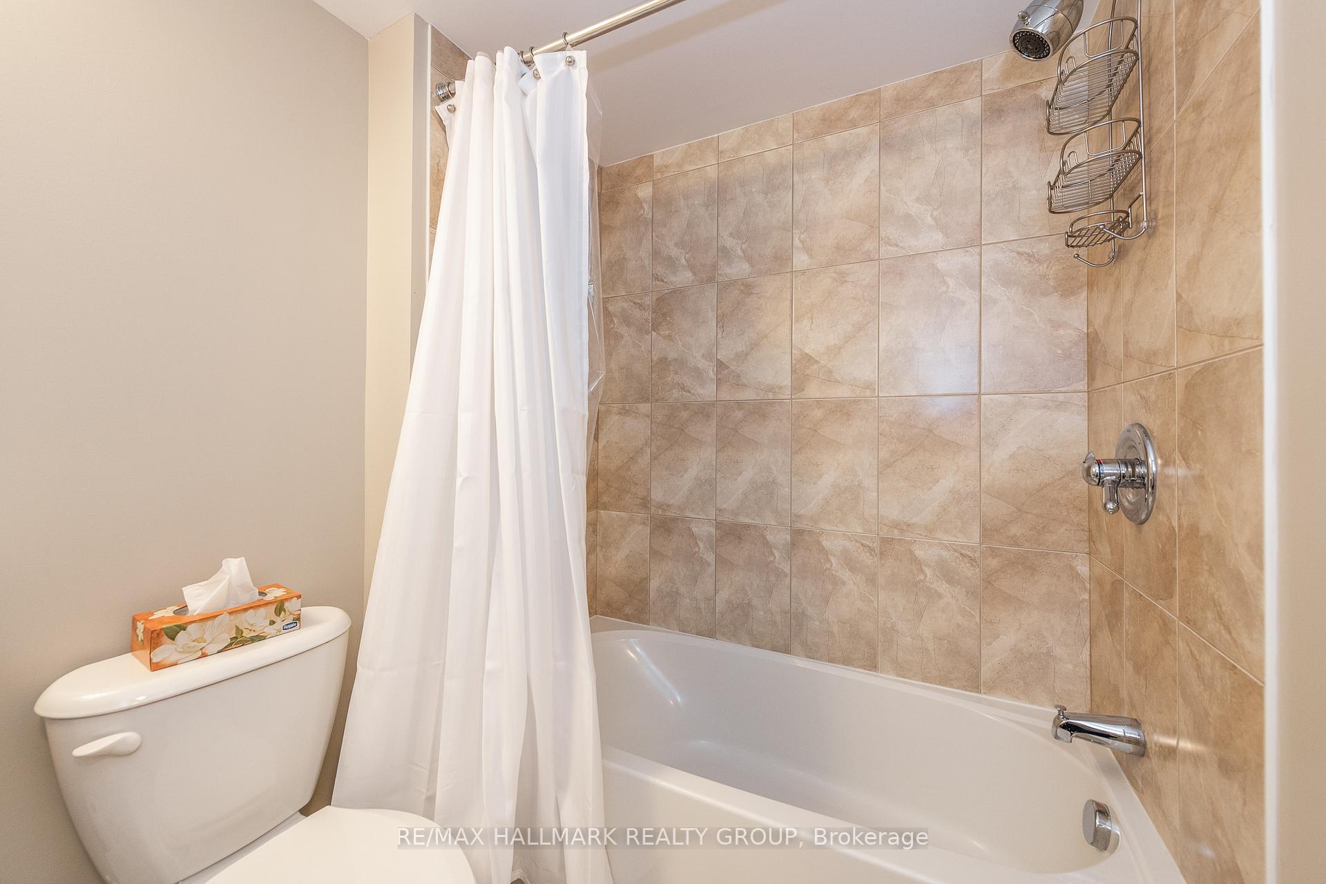 Photo 14 of 226 Kinghaven Crescent, Ottawa, Kanata - Bridlewood — HOMEH