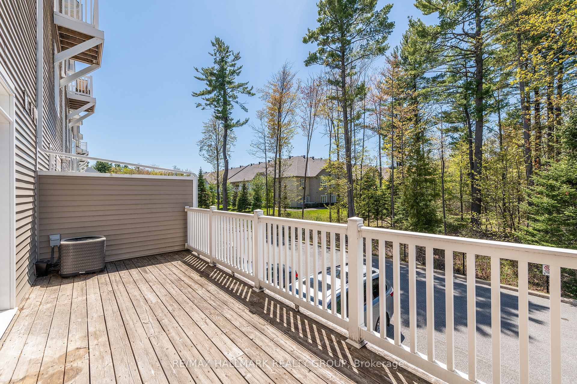 Photo 17 of 226 Kinghaven Crescent, Ottawa, Kanata - Bridlewood — HOMEH