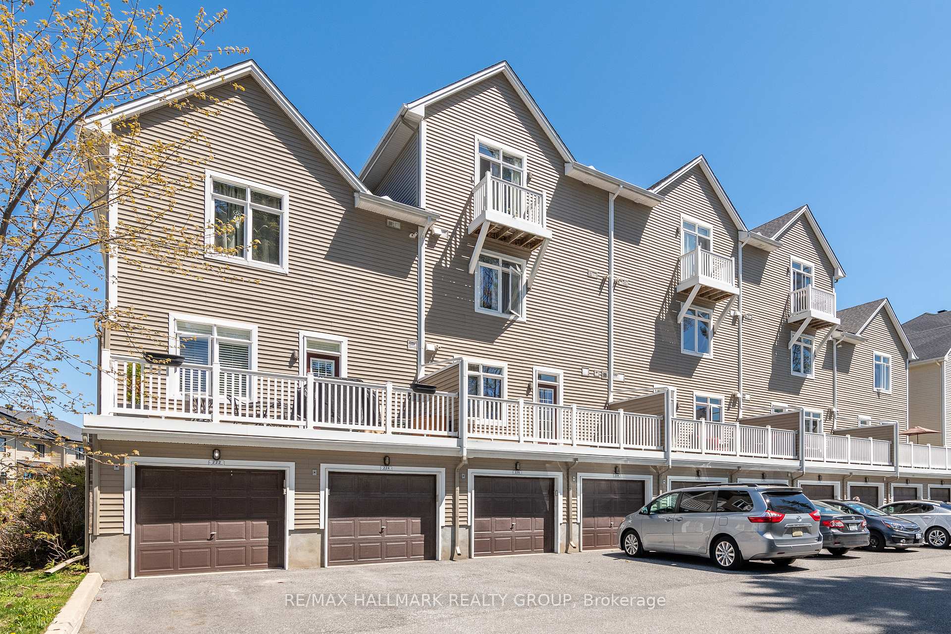 Photo 18 of 226 Kinghaven Crescent, Ottawa, Kanata - Bridlewood — HOMEH