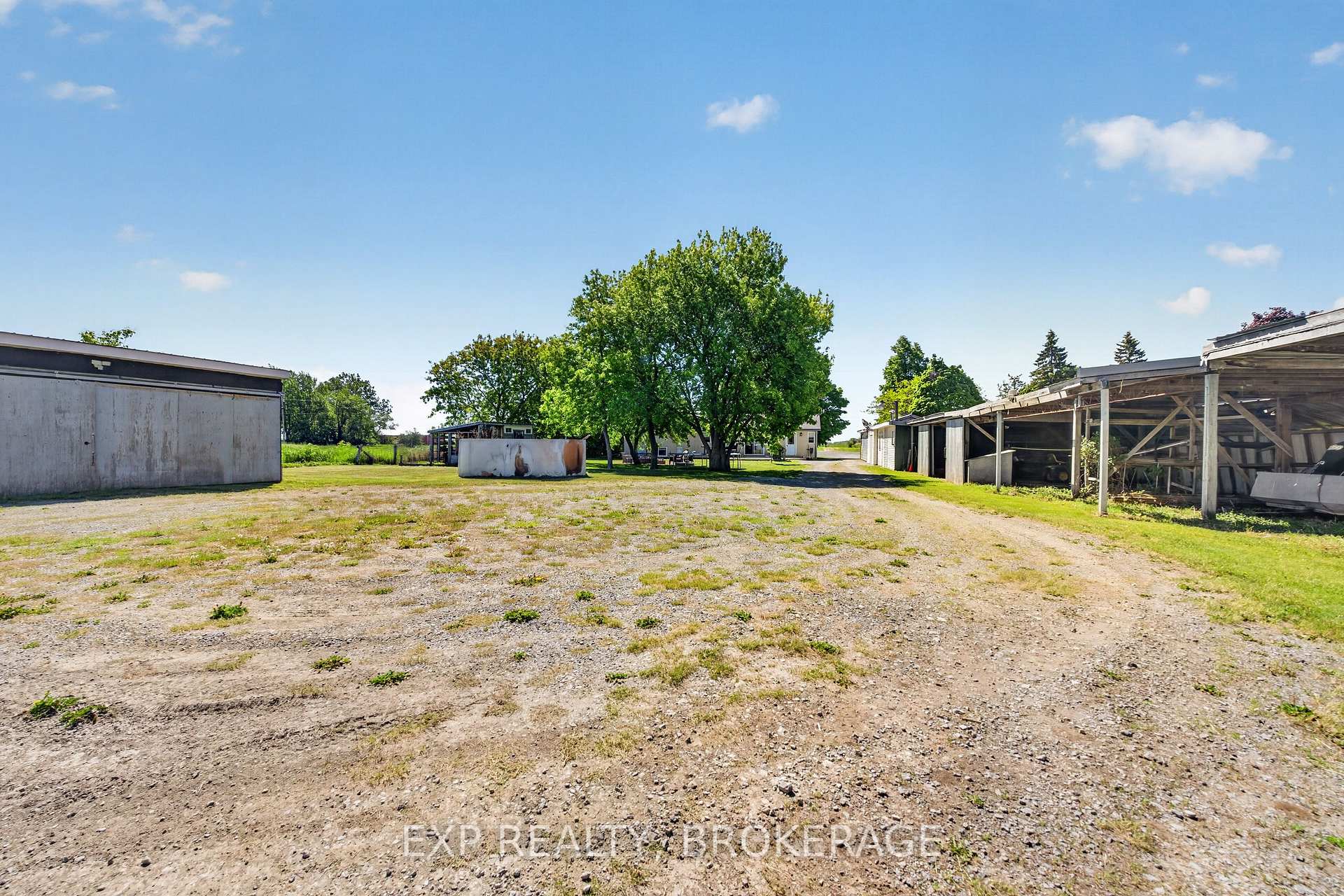 Photo 40 of 2214 Highway 96, Frontenac Islands, Wolfe Island — HOMEH