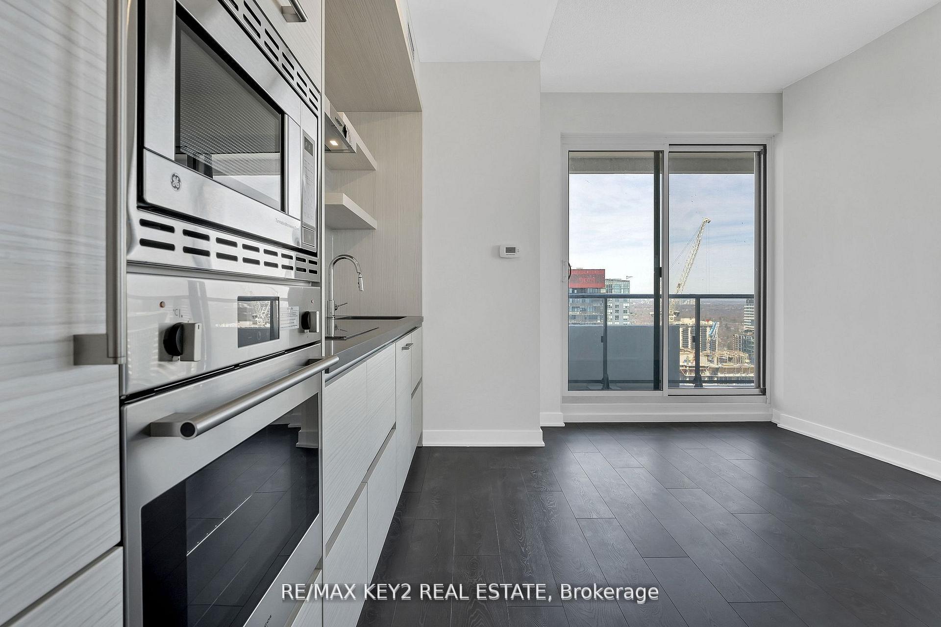 Photo 3 of Unit 3402, 2221 Yonge Street, Toronto, Mount Pleasant West — HOMEH