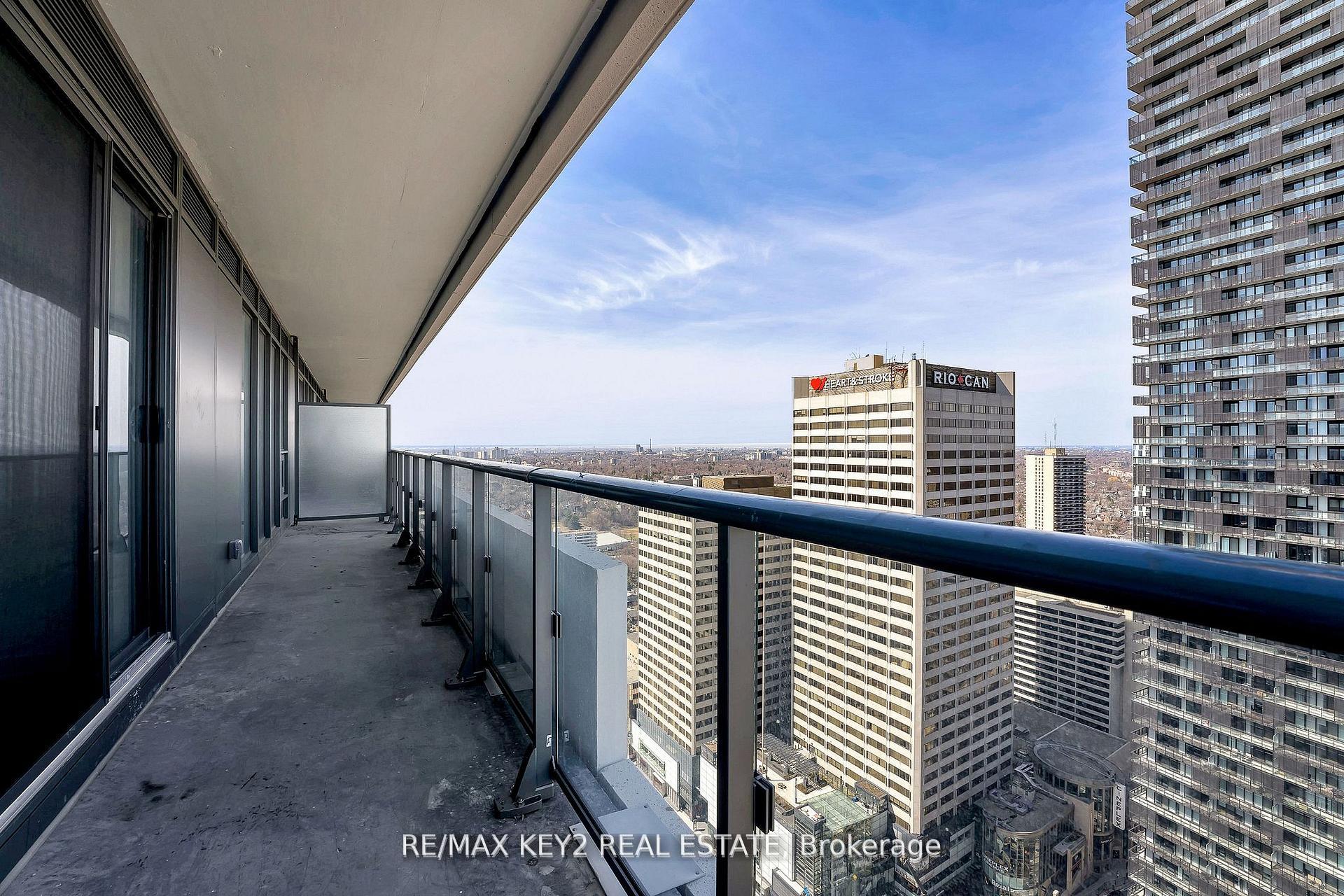 Photo 28 of Unit 3402, 2221 Yonge Street, Toronto, Mount Pleasant West — HOMEH