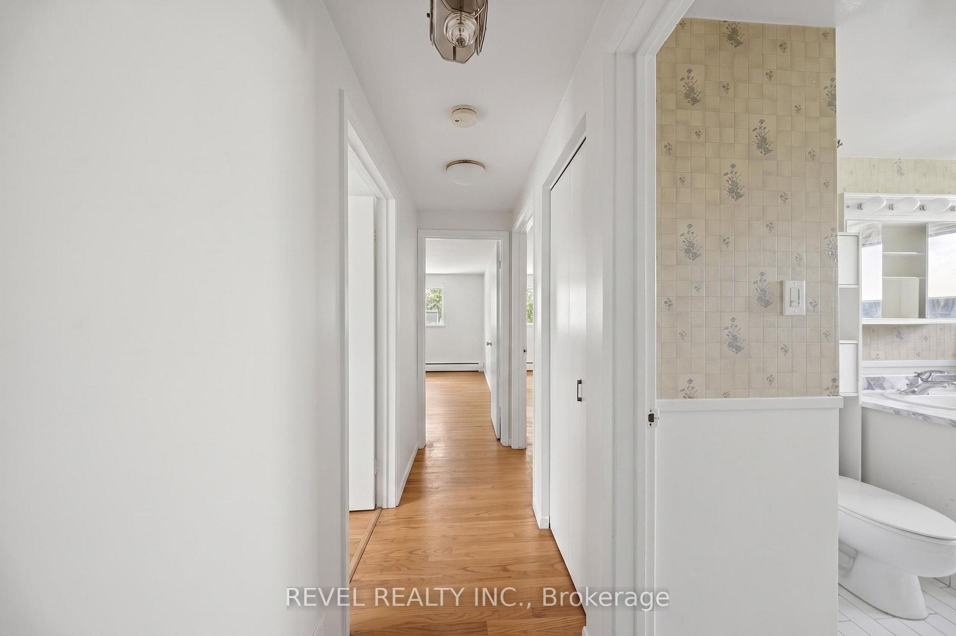 Photo 13 of 9 Deloraine Drive, Brampton, Southgate — HOMEH