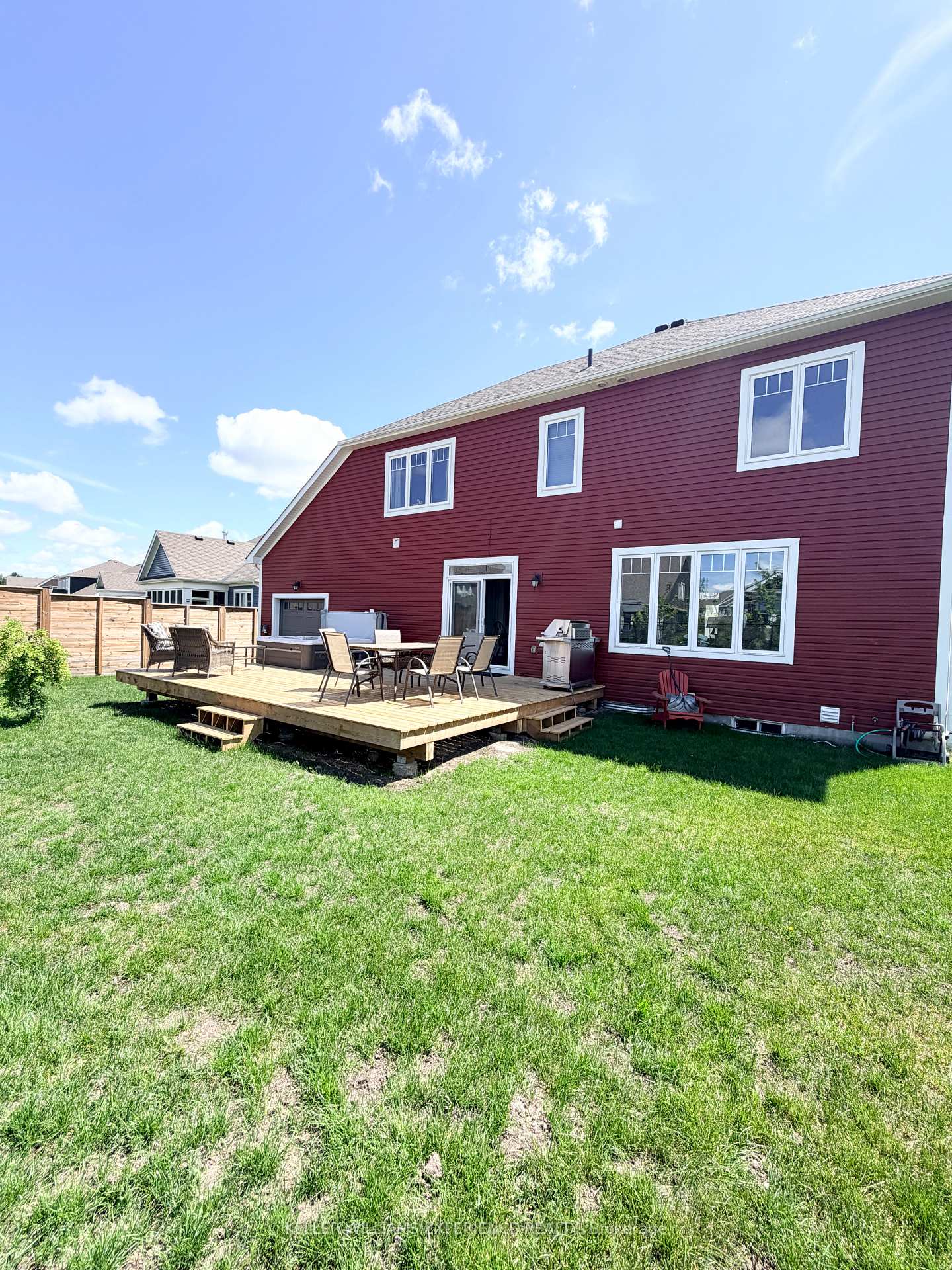 Photo 28 of 31 Browning Boulevard S, Bracebridge, Macaulay — HOMEH