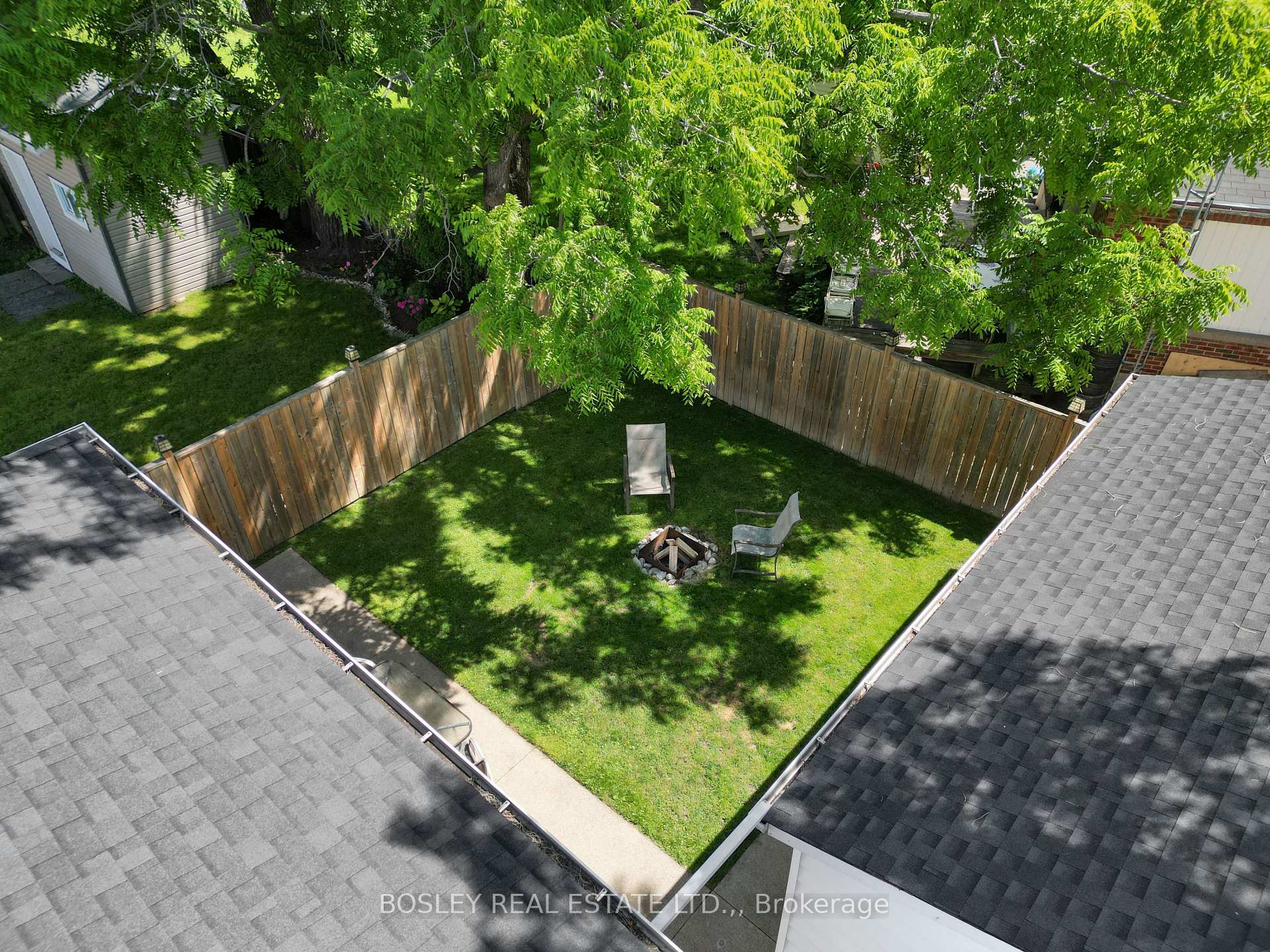 Photo 3 of 2 Monro Street, St. Catharines, Fairview — HOMEH