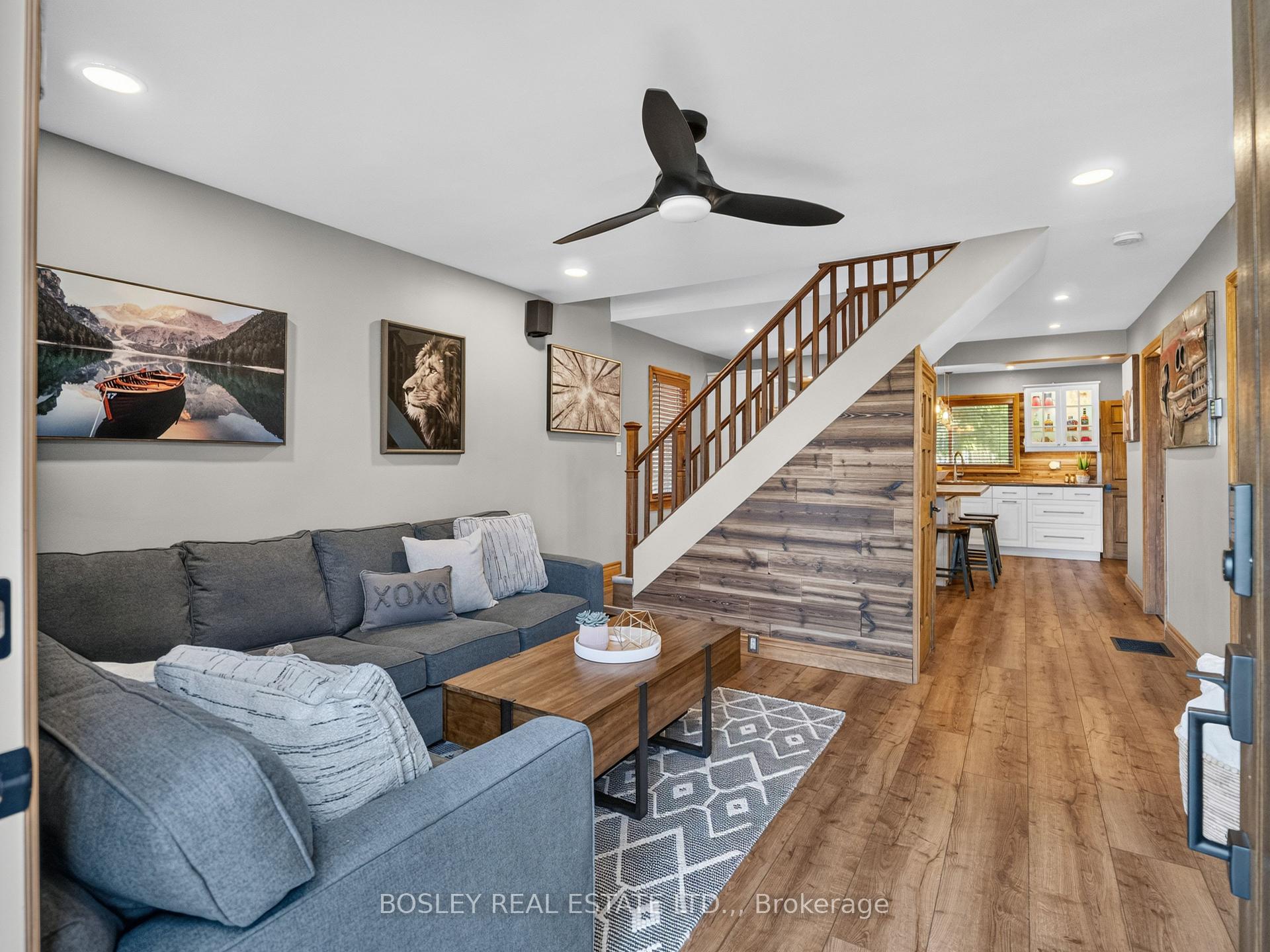 Photo 4 of 2 Monro Street, St. Catharines, Fairview — HOMEH
