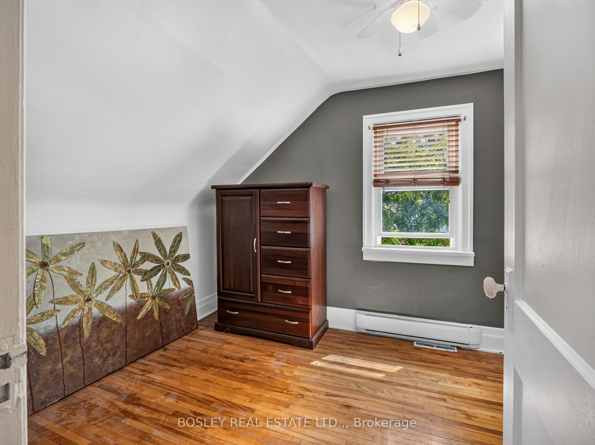 Photo 18 of 2 Monro Street, St. Catharines, Fairview — HOMEH