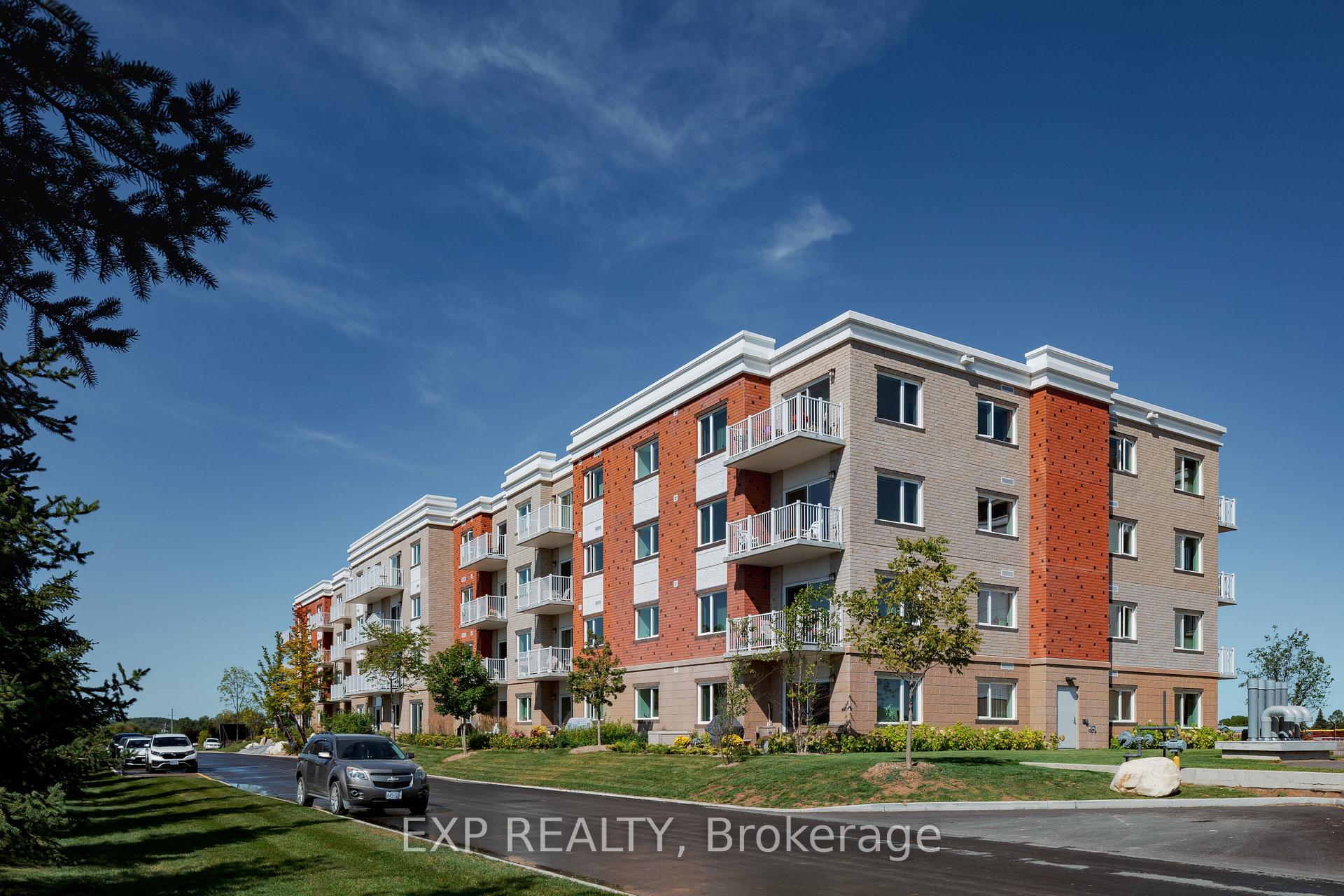 Photo 2 of Unit E215, 459 Barnet Boulevard, Renfrew, Renfrew — HOMEH