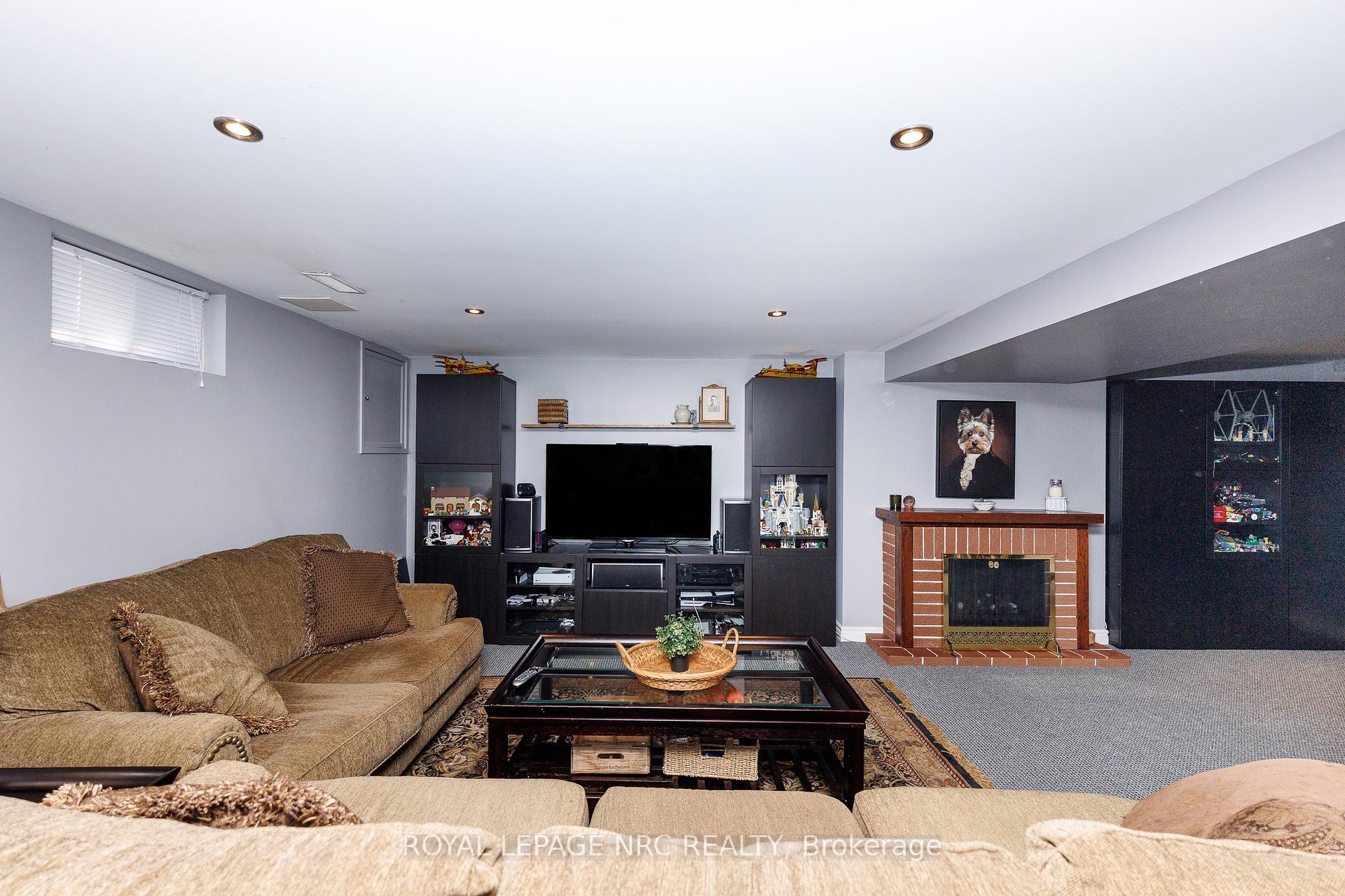 Photo 22 of 8025 Michael Street, Niagara Falls, Ascot — HOMEH