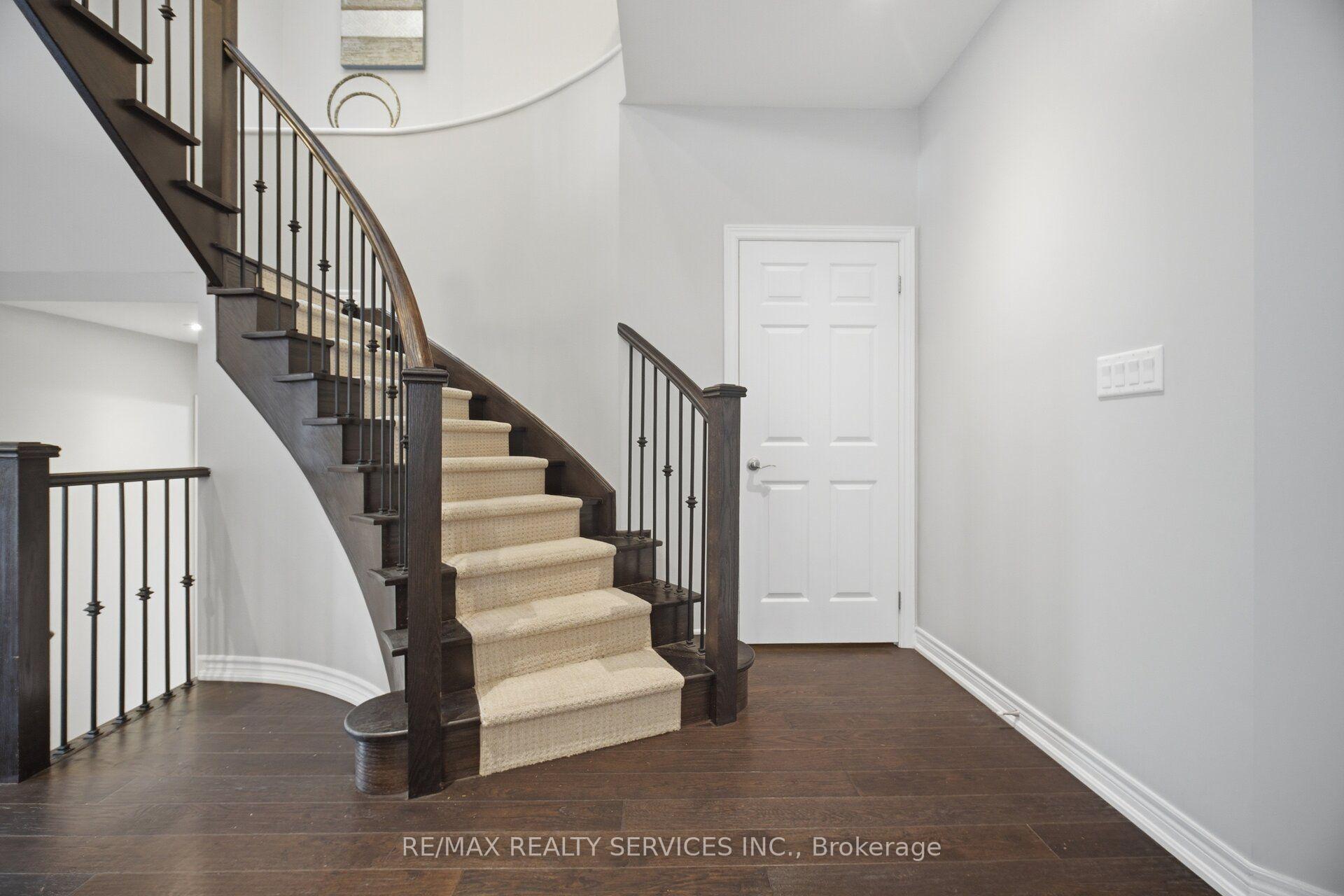 Photo 26 of 164 Bonnieglen Farm Boulevard, Caledon, Rural Caledon — HOMEH