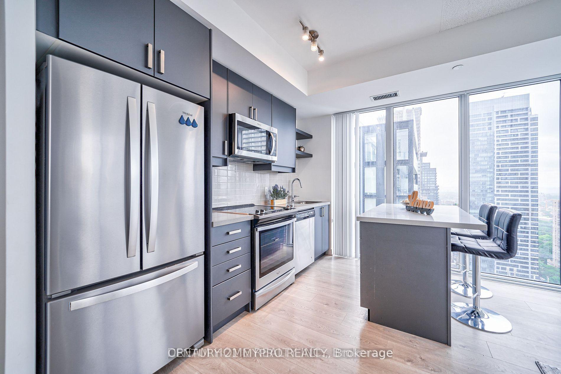 Photo 5 of Unit 4002, 50 Wellesley Street E, Toronto, Church-Yonge Corridor — HOMEH