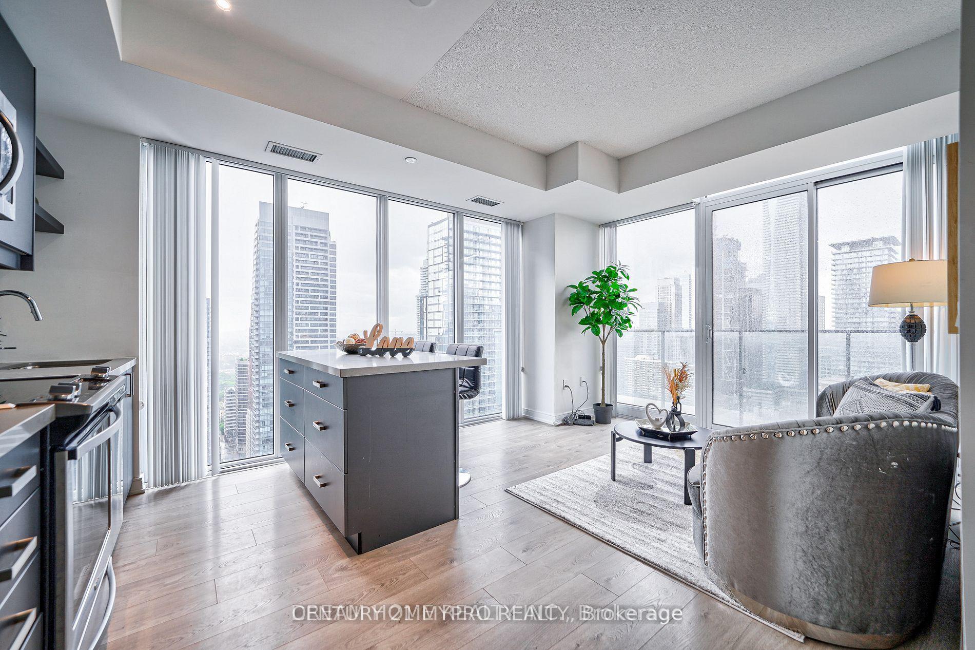 Photo 7 of Unit 4002, 50 Wellesley Street E, Toronto, Church-Yonge Corridor — HOMEH