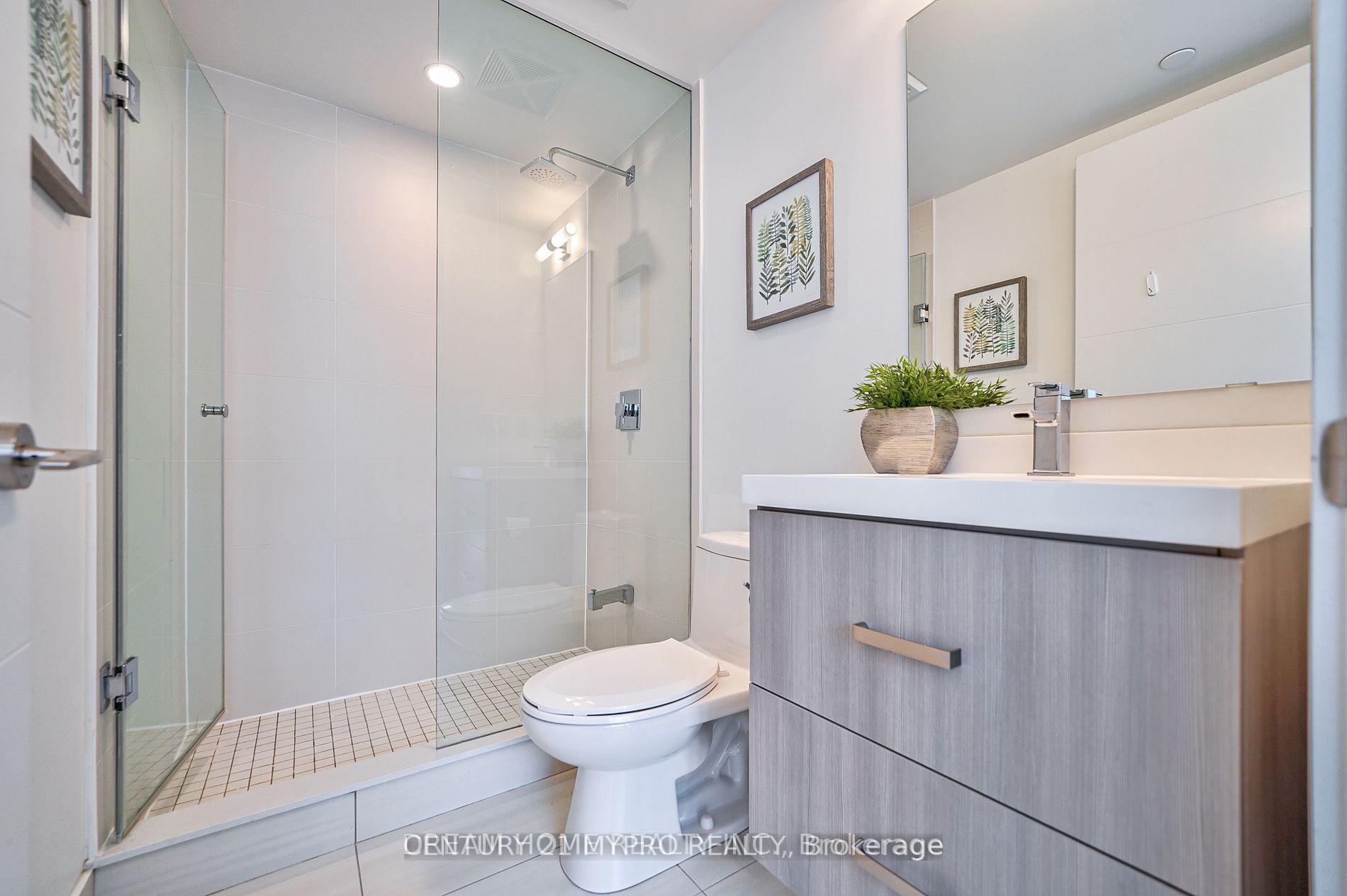 Photo 16 of Unit 4002, 50 Wellesley Street E, Toronto, Church-Yonge Corridor — HOMEH