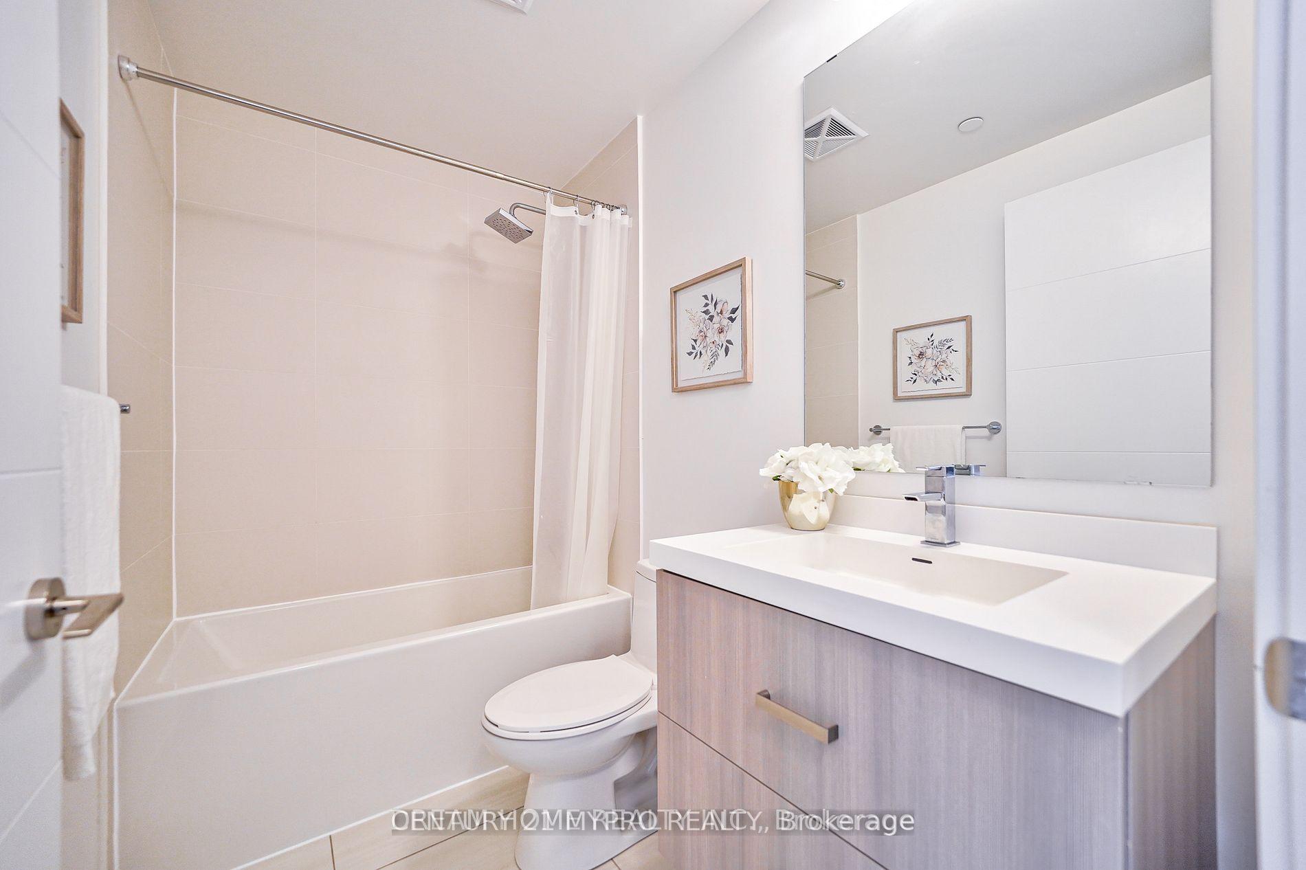 Photo 19 of Unit 4002, 50 Wellesley Street E, Toronto, Church-Yonge Corridor — HOMEH