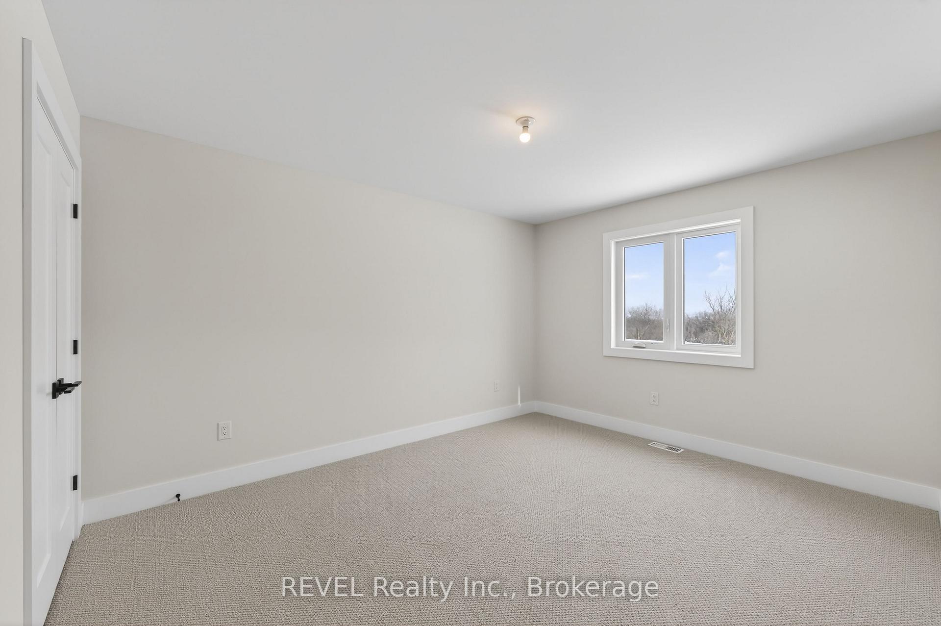 Photo 32 of 36 Anchor Road, Thorold, Port Robinson — HOMEH