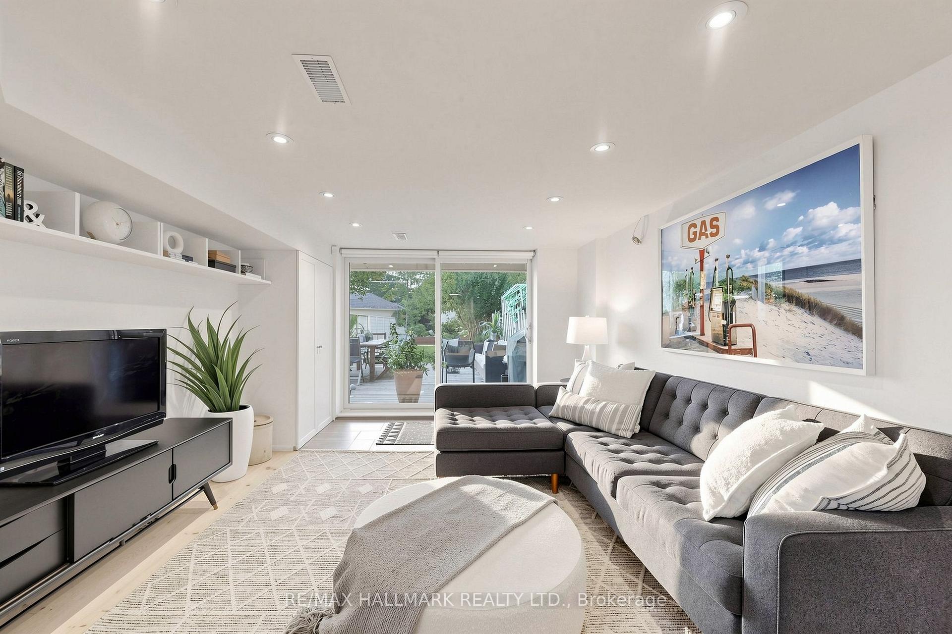 Photo 25 of 17 Ingham Avenue, Toronto, North Riverdale — HOMEH