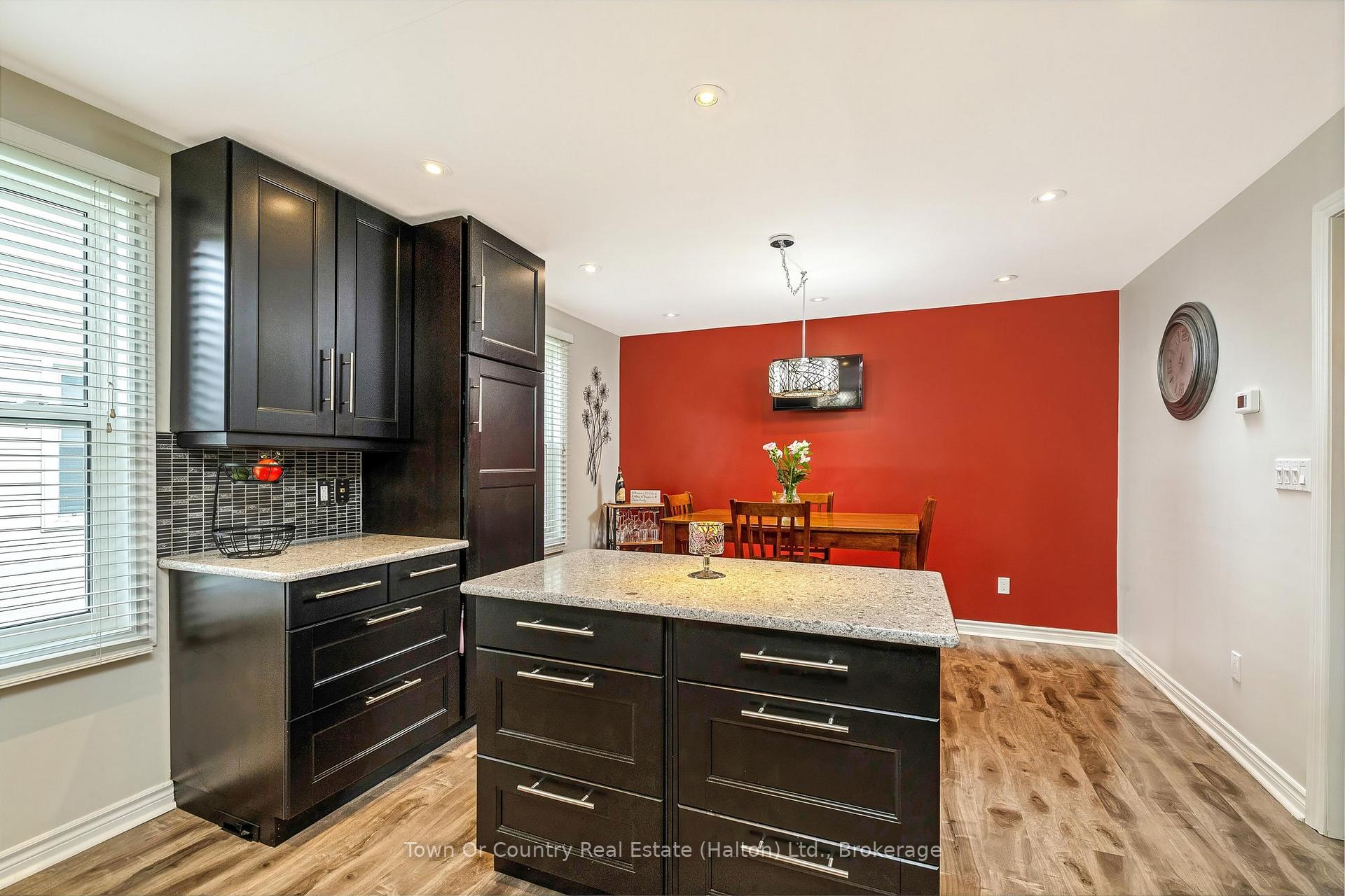 Photo 13 of 14 Rosemary Road, Halton Hills, Acton — HOMEH
