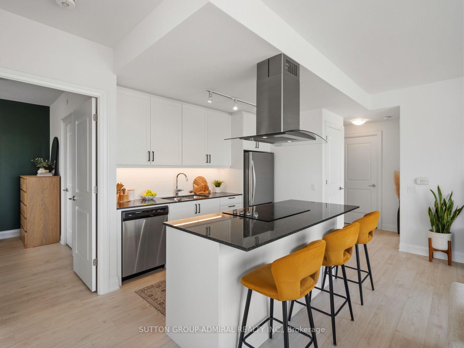 Photo 4 of Unit 413, 10 Gatineau Drive, Vaughan, Beverley Glen — HOMEH