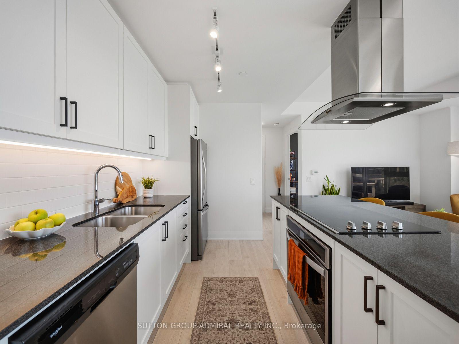 Photo 5 of Unit 413, 10 Gatineau Drive, Vaughan, Beverley Glen — HOMEH