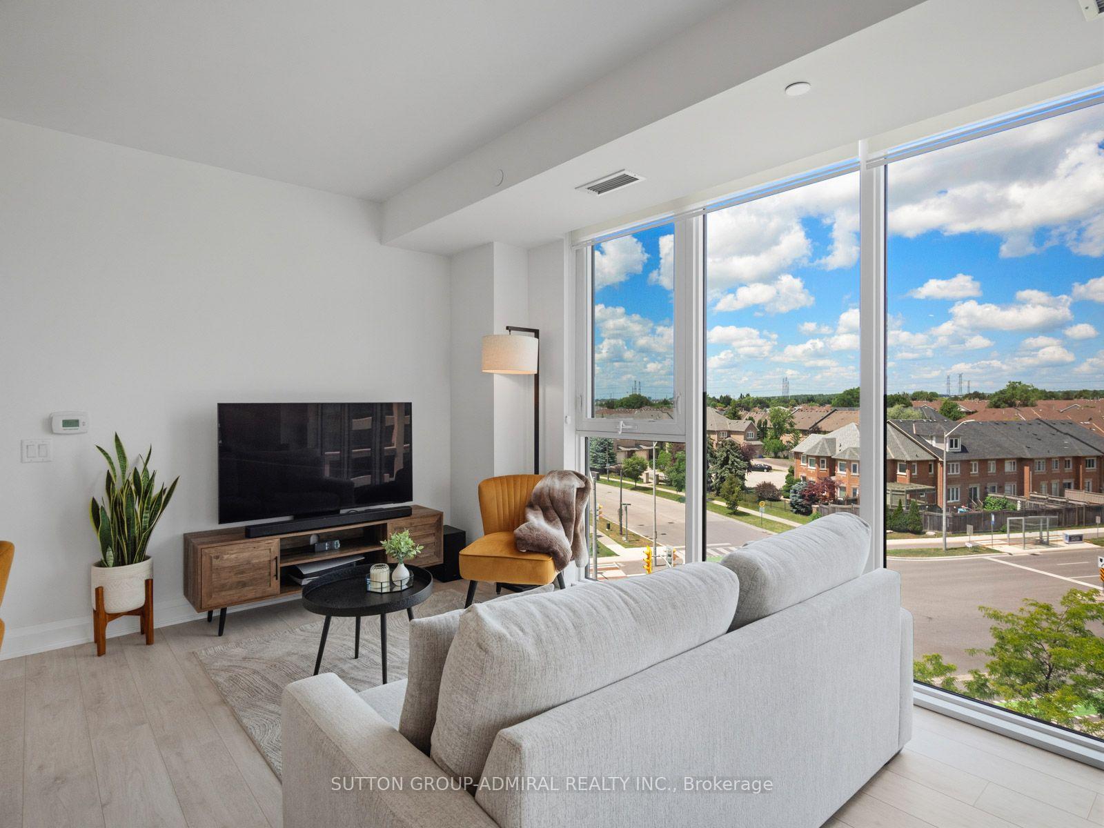 Photo 8 of Unit 413, 10 Gatineau Drive, Vaughan, Beverley Glen — HOMEH