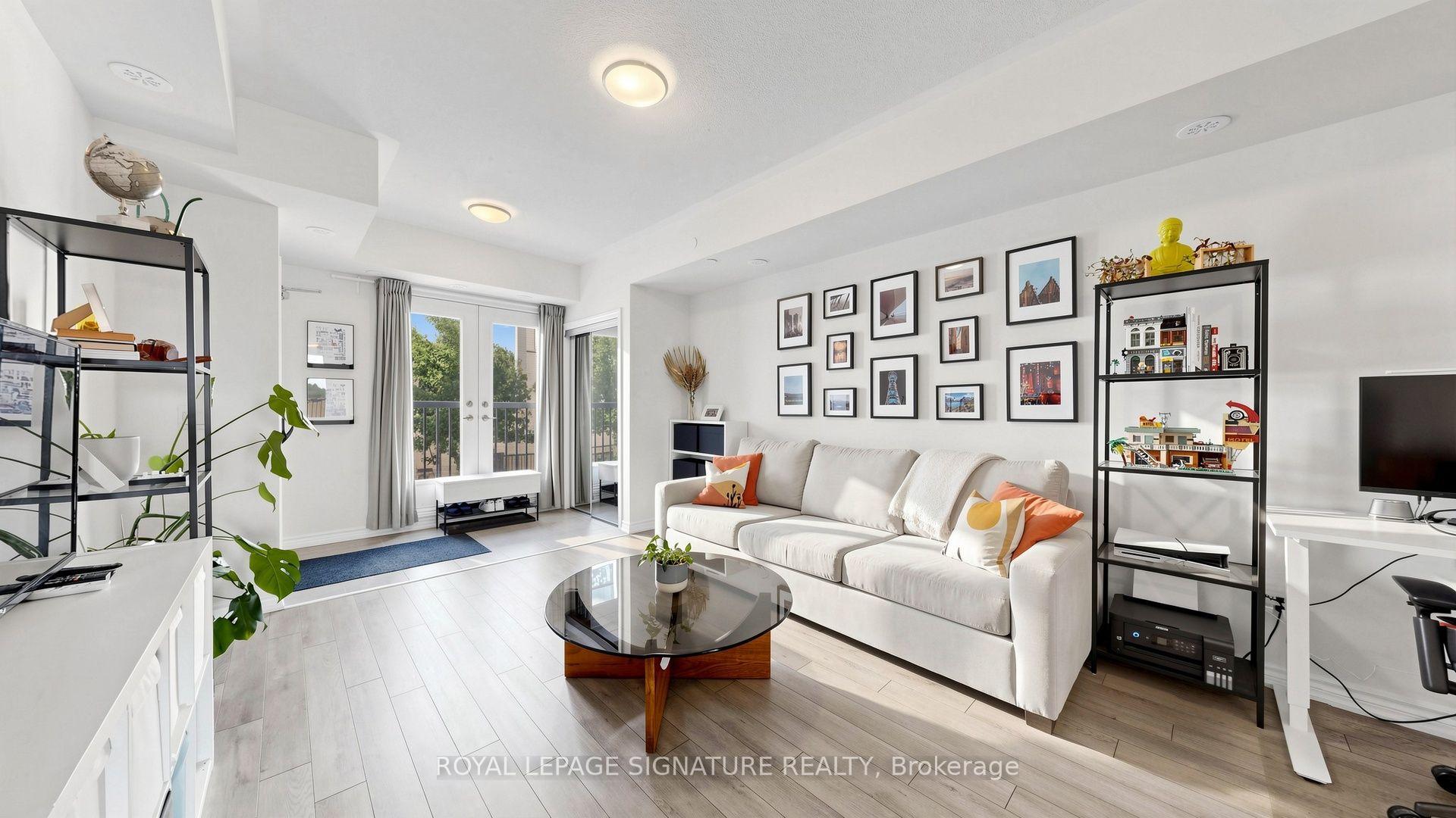 Photo 12 of Unit 222, 349 Wheat Boom Drive, Oakville, Joshua Meadows — HOMEH