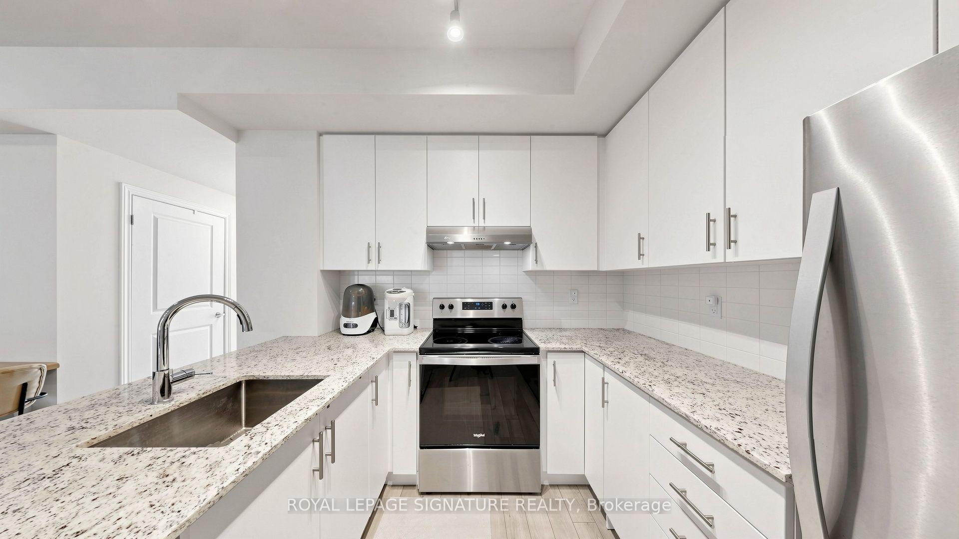Photo 5 of Unit 222, 349 Wheat Boom Drive, Oakville, Joshua Meadows — HOMEH