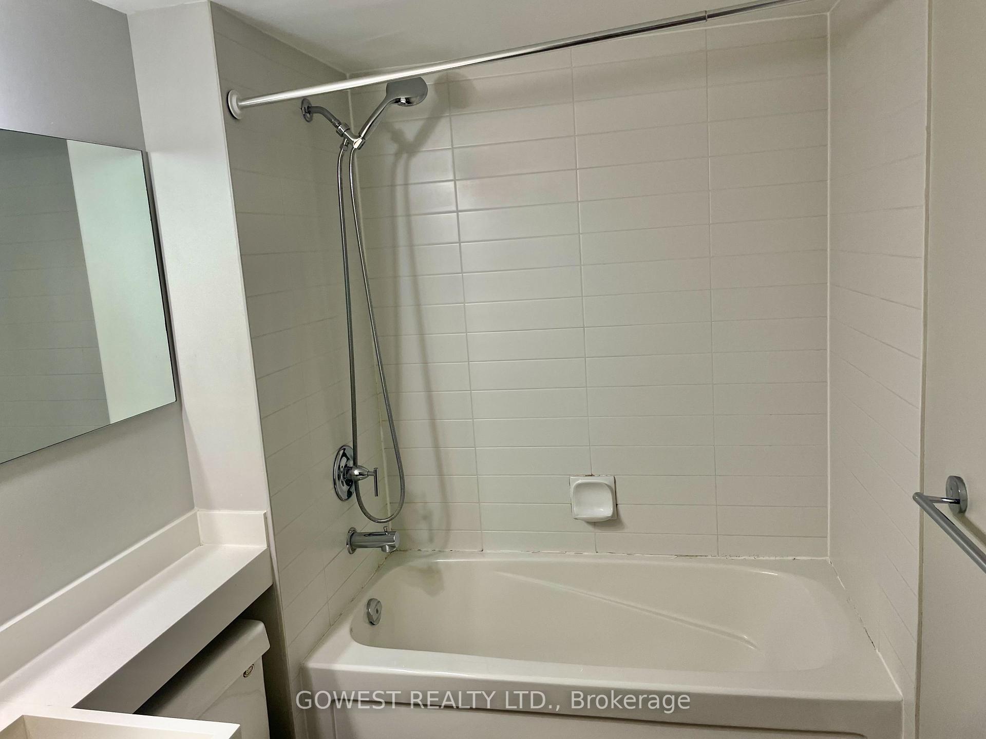 Photo 7 of Unit 1507, 4K Spadina Avenue, Toronto, Waterfront Communities — HOMEH