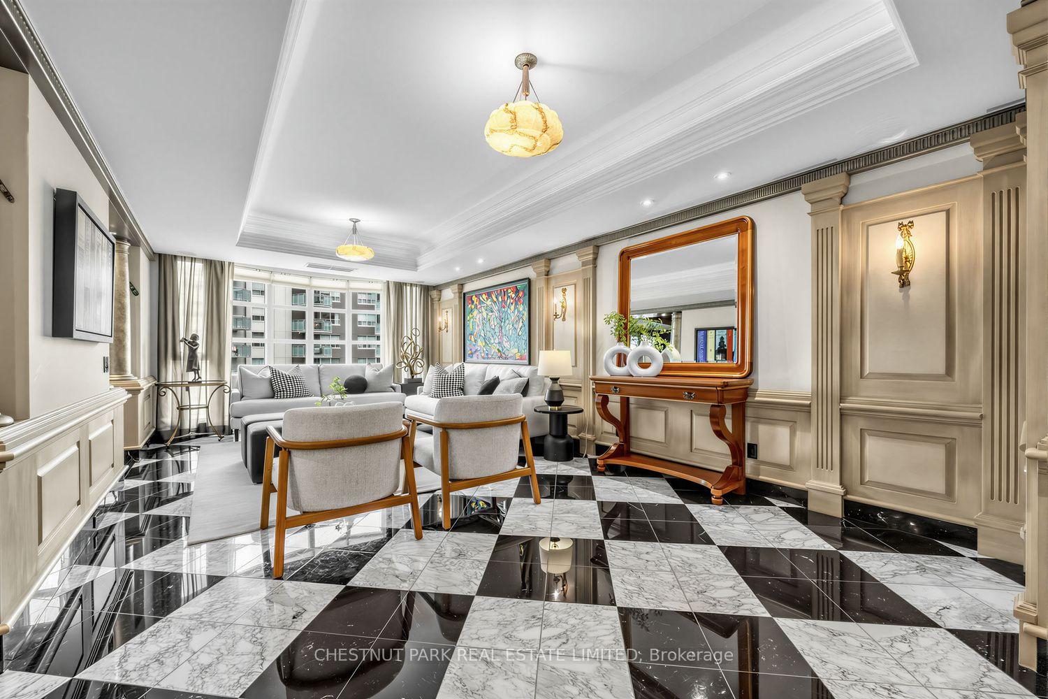 Photo 4 of Unit 705, 33 Delisle Avenue, Toronto, Yonge-St. Clair — HOMEH