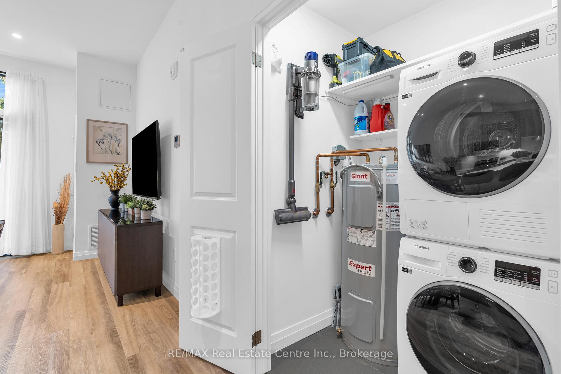 Photo 26 of Unit 101, 525 New Dundee Road, Kitchener, Doon South — HOMEH