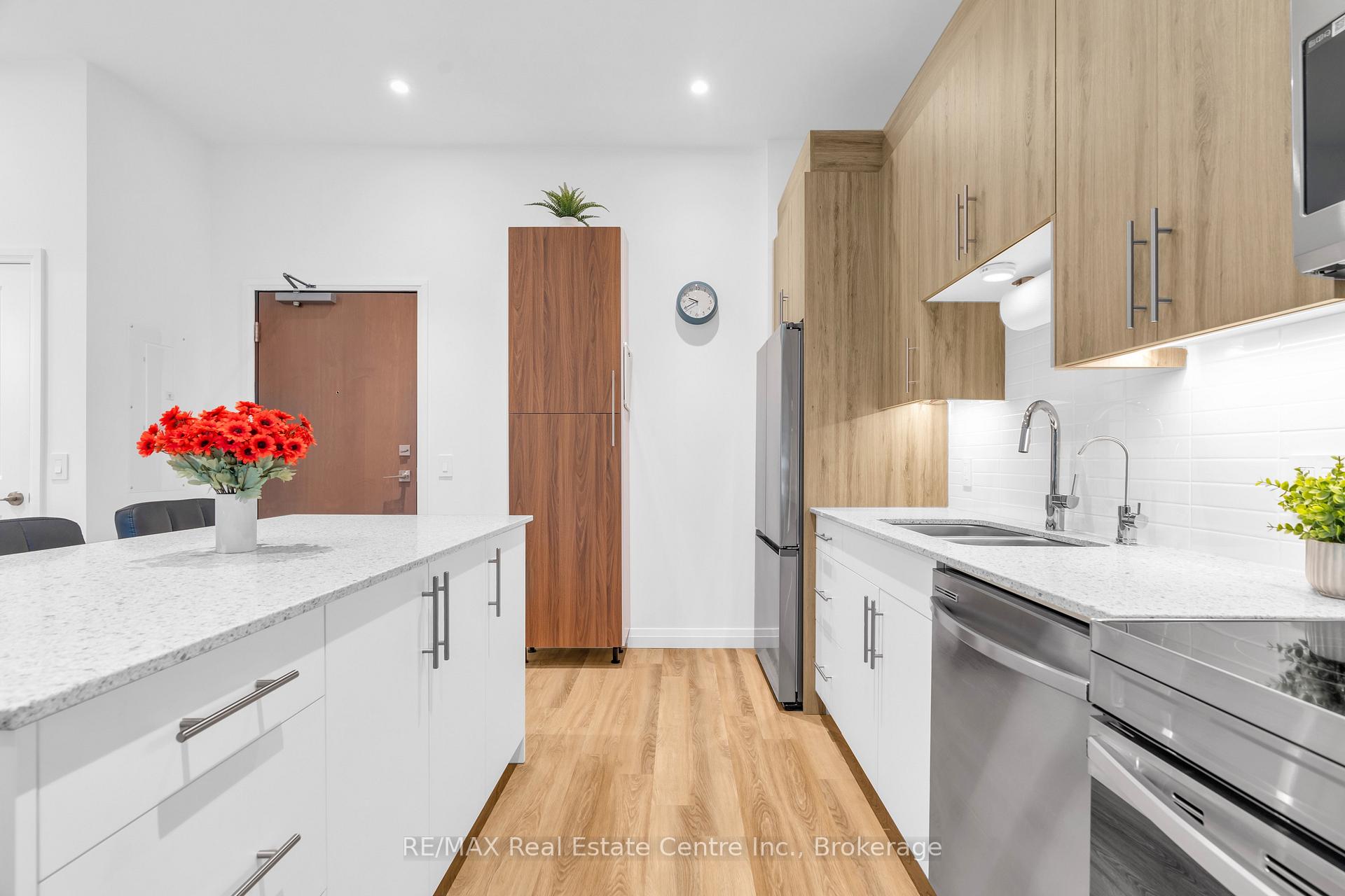 Photo 14 of Unit 101, 525 New Dundee Road, Kitchener, Doon South — HOMEH