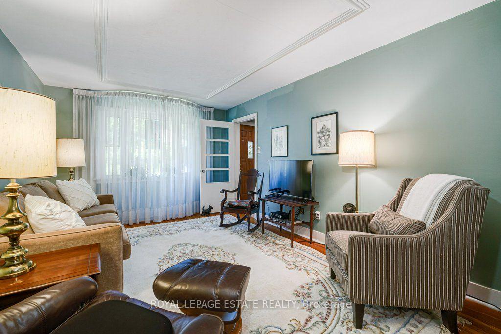 Photo 3 of 181 Silver Birch Avenue, Toronto, The Beaches — HOMEH