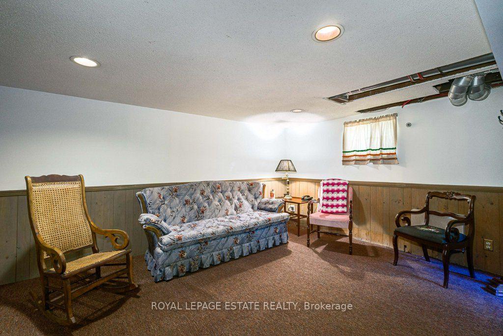 Photo 15 of 181 Silver Birch Avenue, Toronto, The Beaches — HOMEH