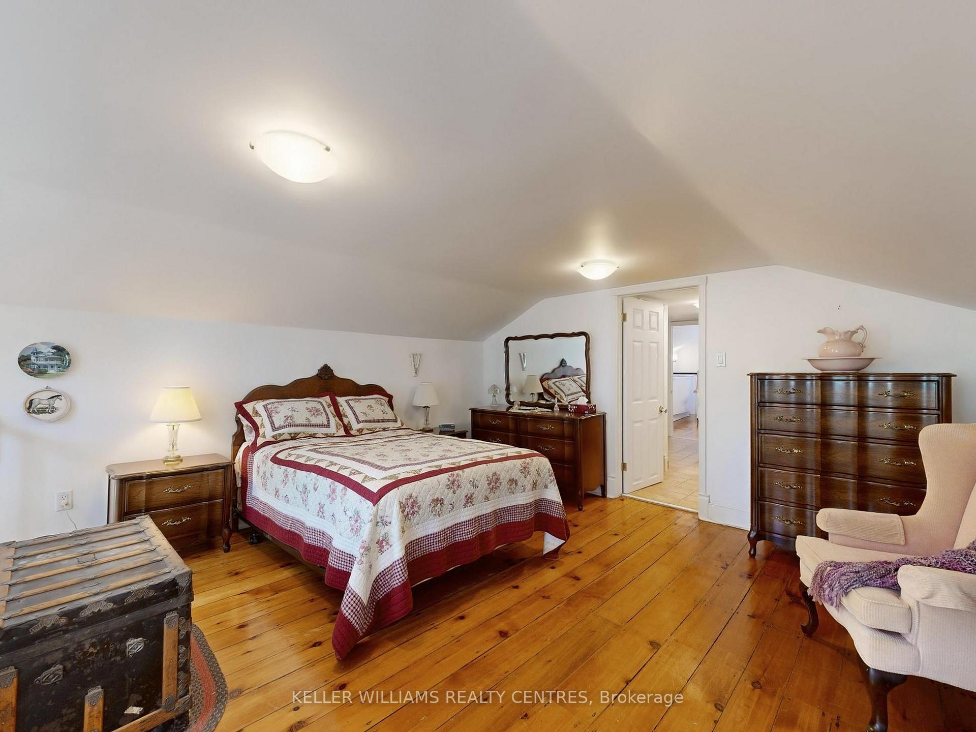 Photo 24 of 14 Colborne Street, Markham, Thornhill — HOMEH