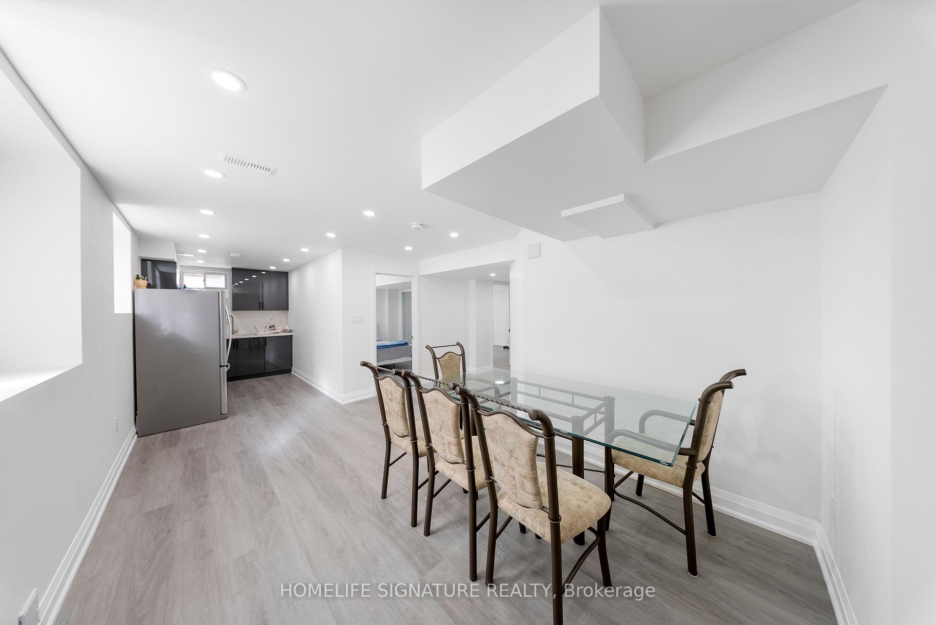 Photo 38 of 11 Ludlow Drive, Barrie, Rural Barrie Southeast — HOMEH