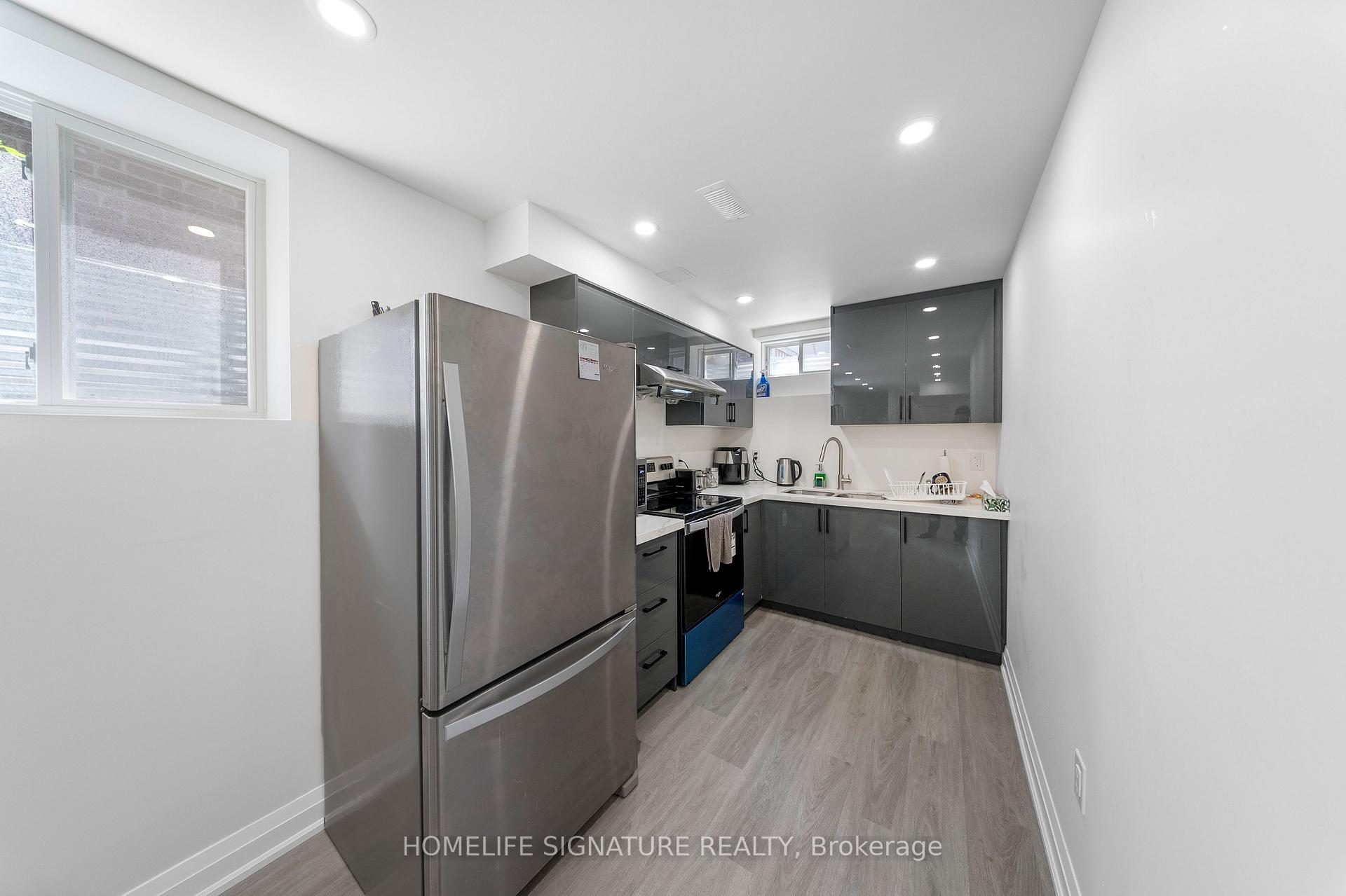 Photo 39 of 11 Ludlow Drive, Barrie, Rural Barrie Southeast — HOMEH