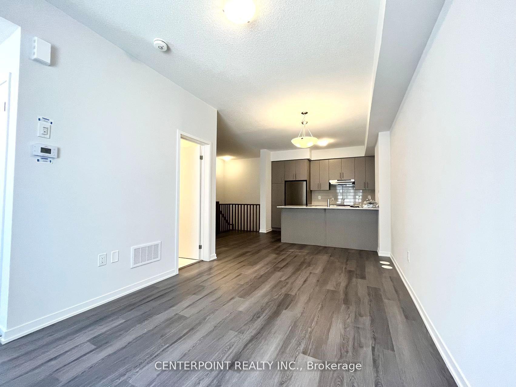 Photo 4 of Unit 40, 15 William Jackson Way, Etobicoke, New Toronto — HOMEH