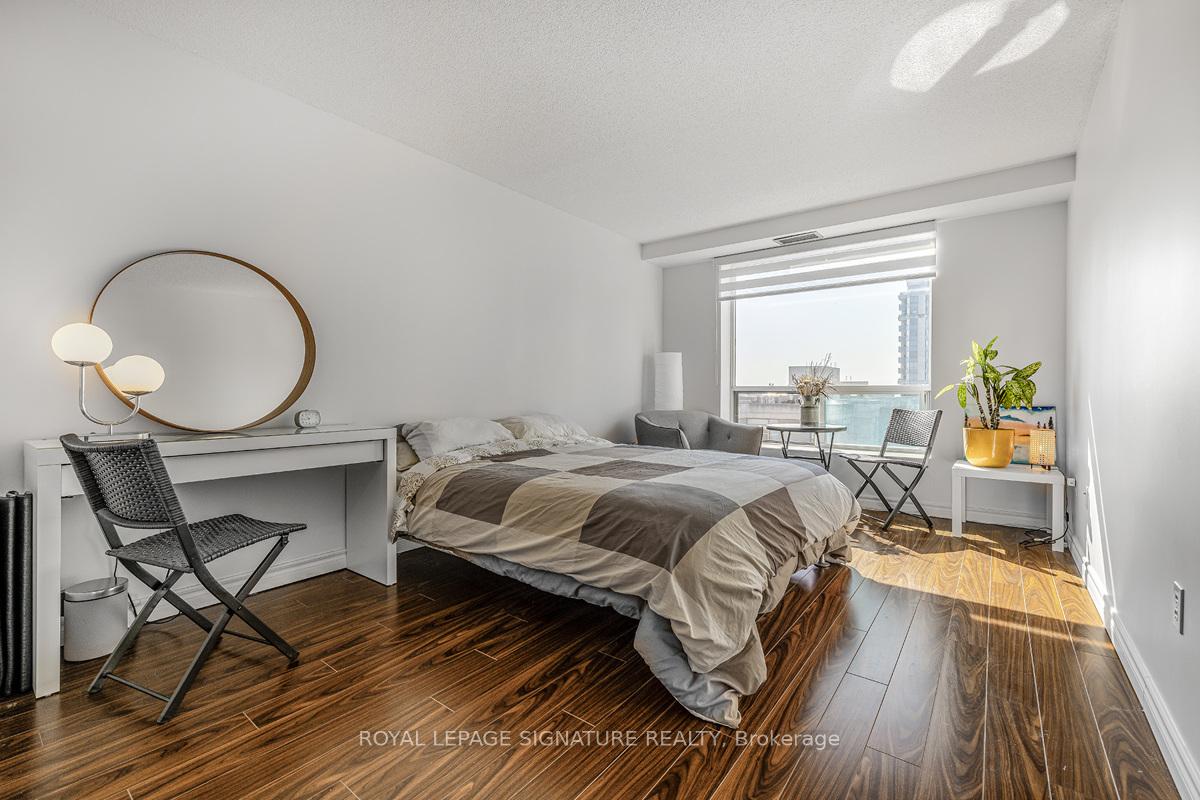 Photo 12 of Unit UPH3, 8 Pemberton Avenue, North York, Newtonbrook East — HOMEH