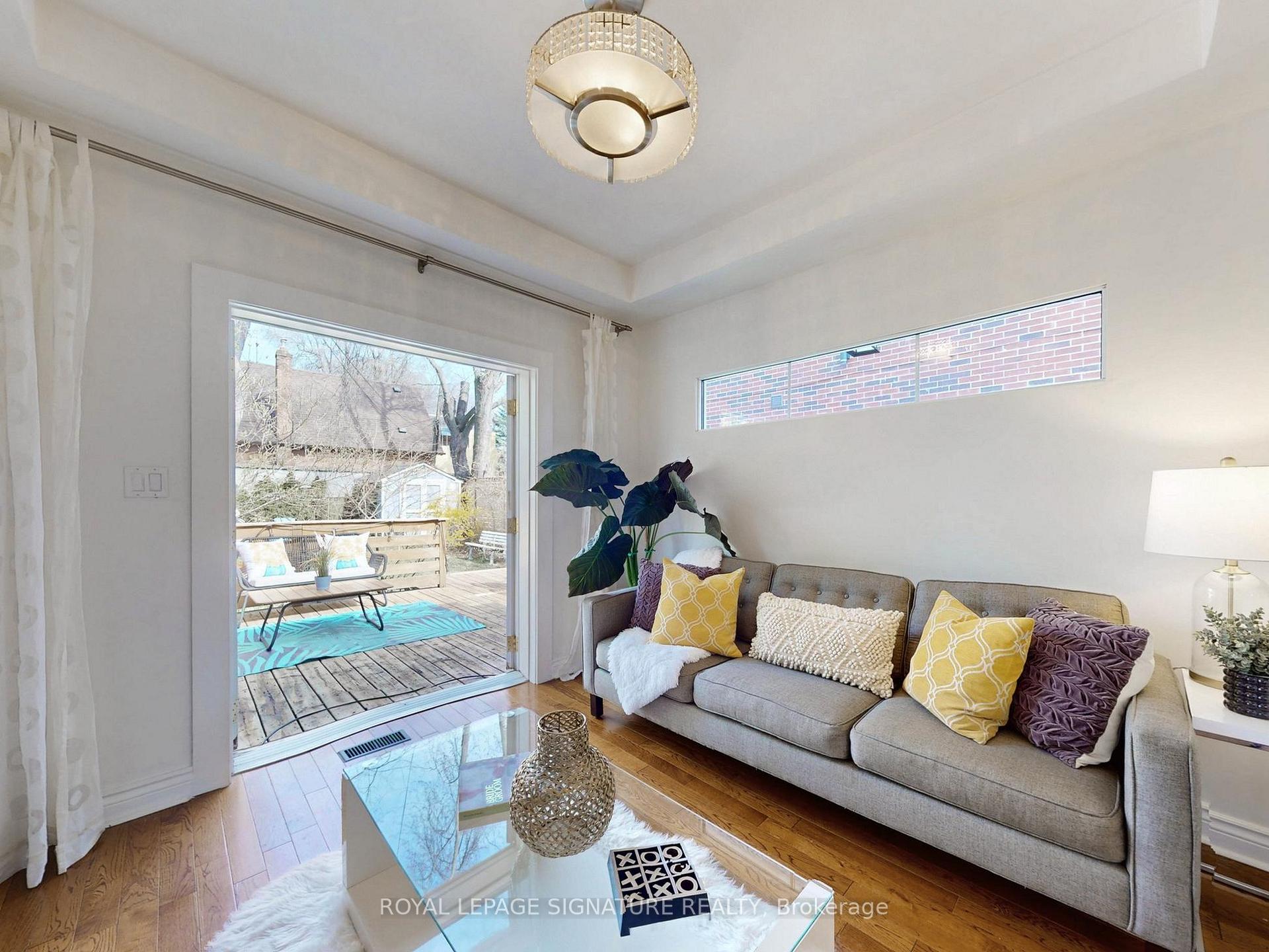 Photo 19 of 79 Meighen Avenue, Toronto, Crescent Town — HOMEH