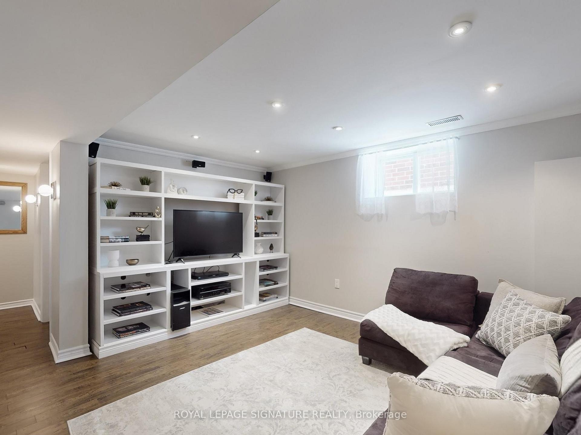 Photo 31 of 79 Meighen Avenue, Toronto, Crescent Town — HOMEH