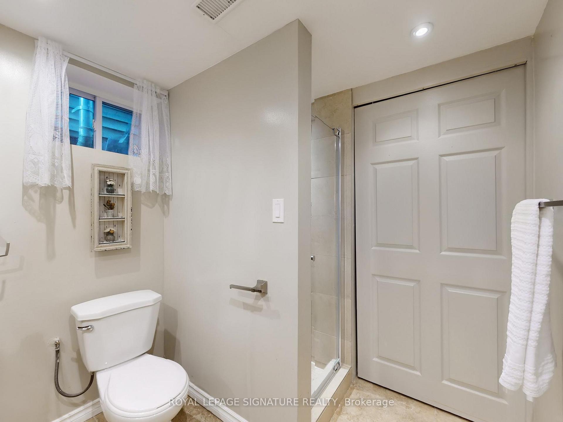 Photo 36 of 79 Meighen Avenue, Toronto, Crescent Town — HOMEH