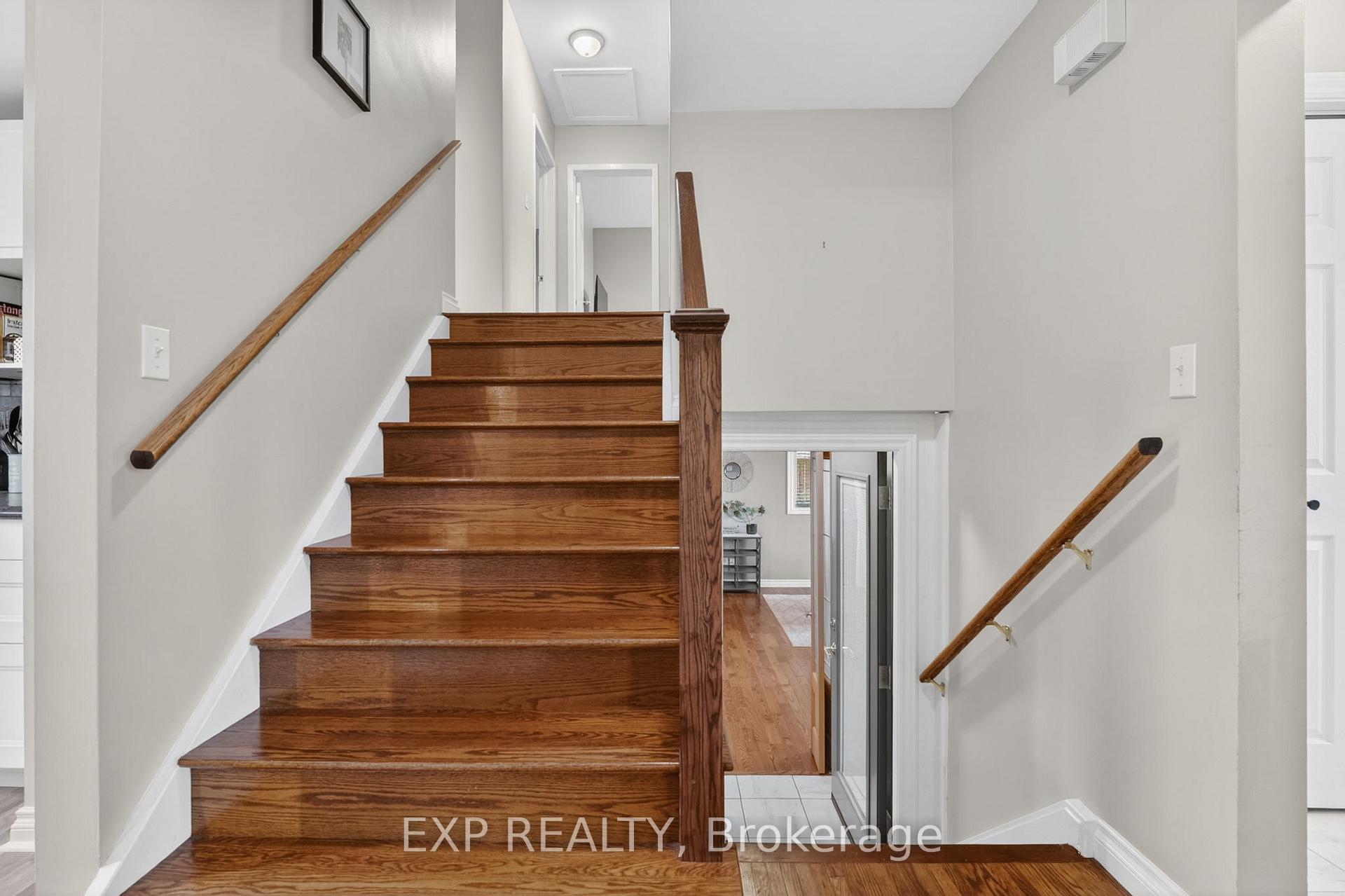 Photo 17 of 3510 Yale Crescent, Niagara Falls, Casey — HOMEH