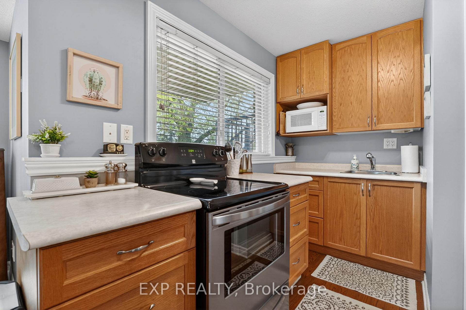 Photo 25 of 3510 Yale Crescent, Niagara Falls, Casey — HOMEH
