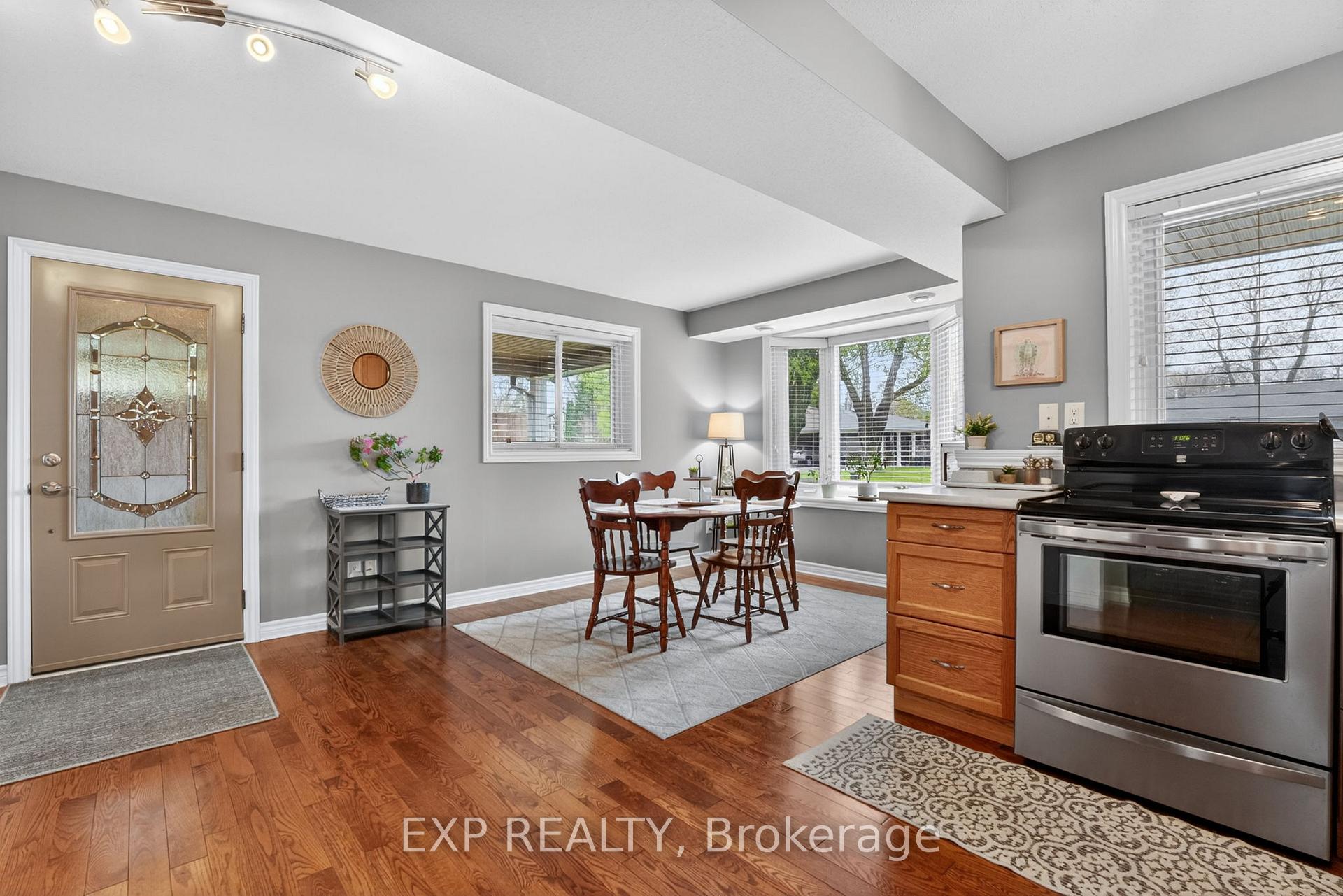 Photo 27 of 3510 Yale Crescent, Niagara Falls, Casey — HOMEH