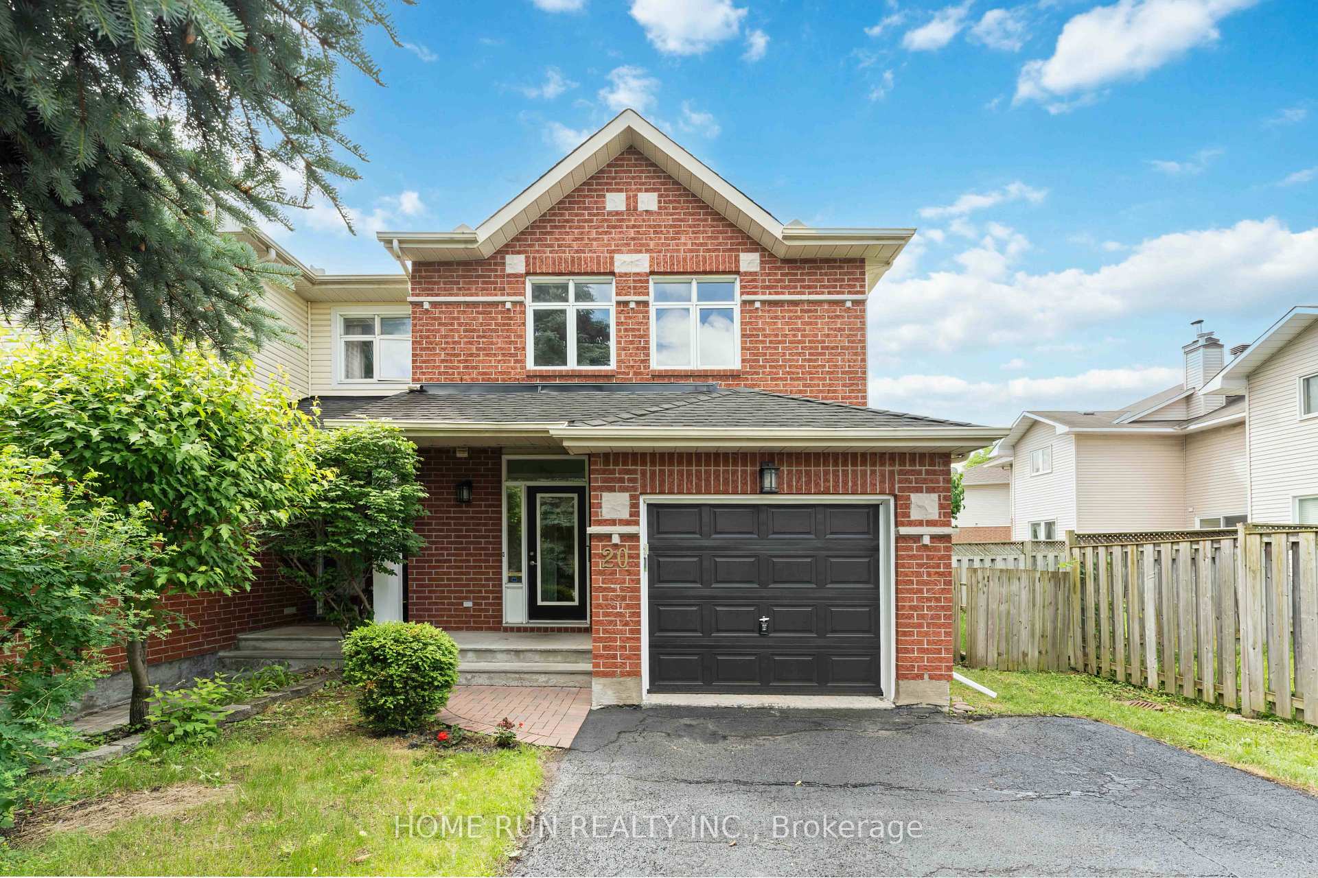 Front of 20 Redding Way