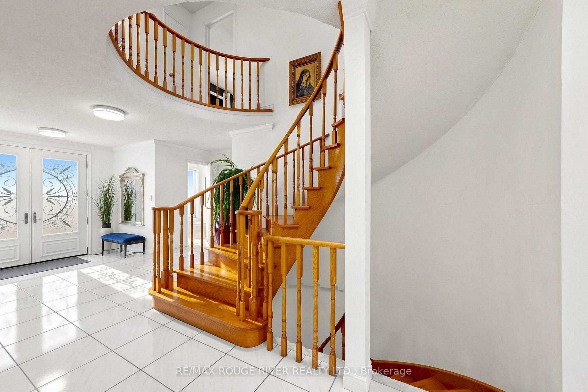 Photo 7 of 4 Atrium Lane, Scarborough, Rouge — HOMEH
