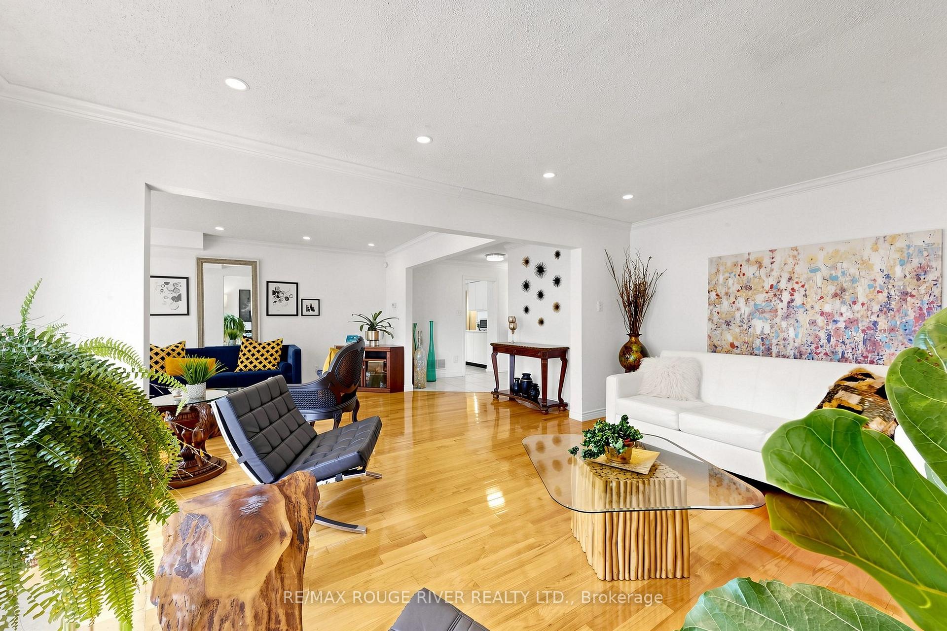 Photo 15 of 4 Atrium Lane, Scarborough, Rouge — HOMEH