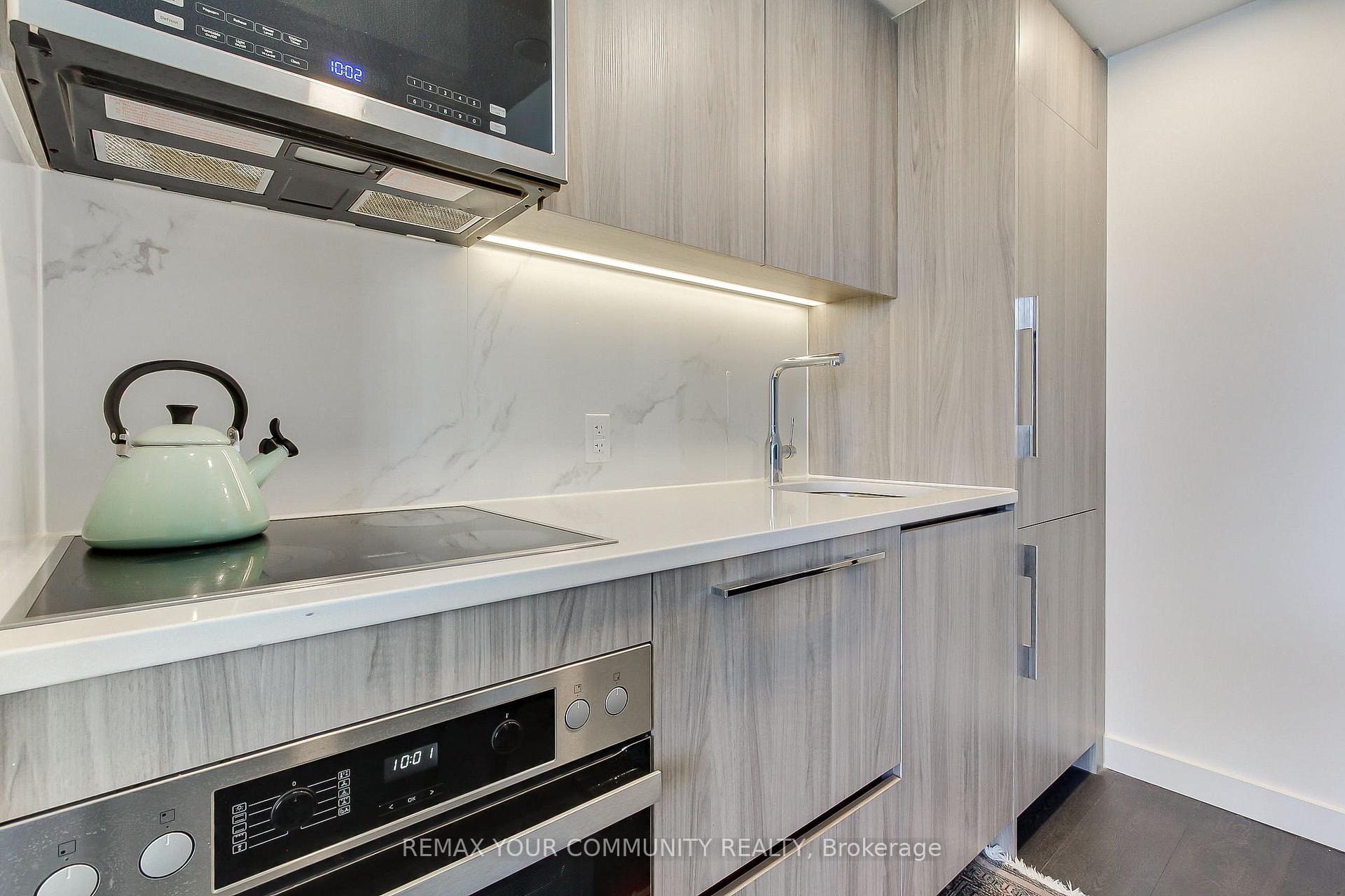 Photo 10 of Unit 2809, 38 Widmer Street, Toronto, Waterfront Communities — HOMEH