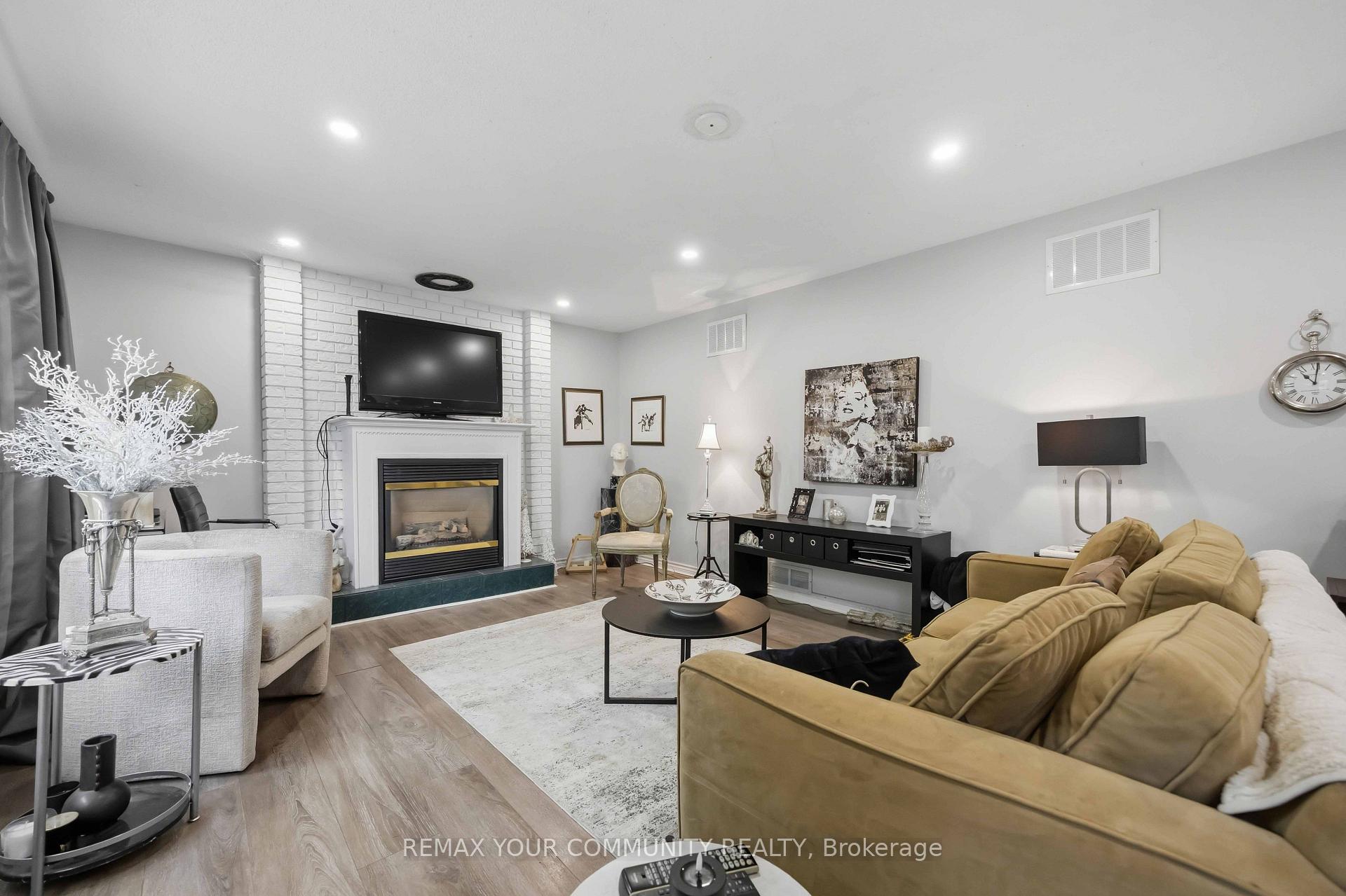 Photo 4 of 148 Bayview Avenue, Georgina, Keswick South — HOMEH